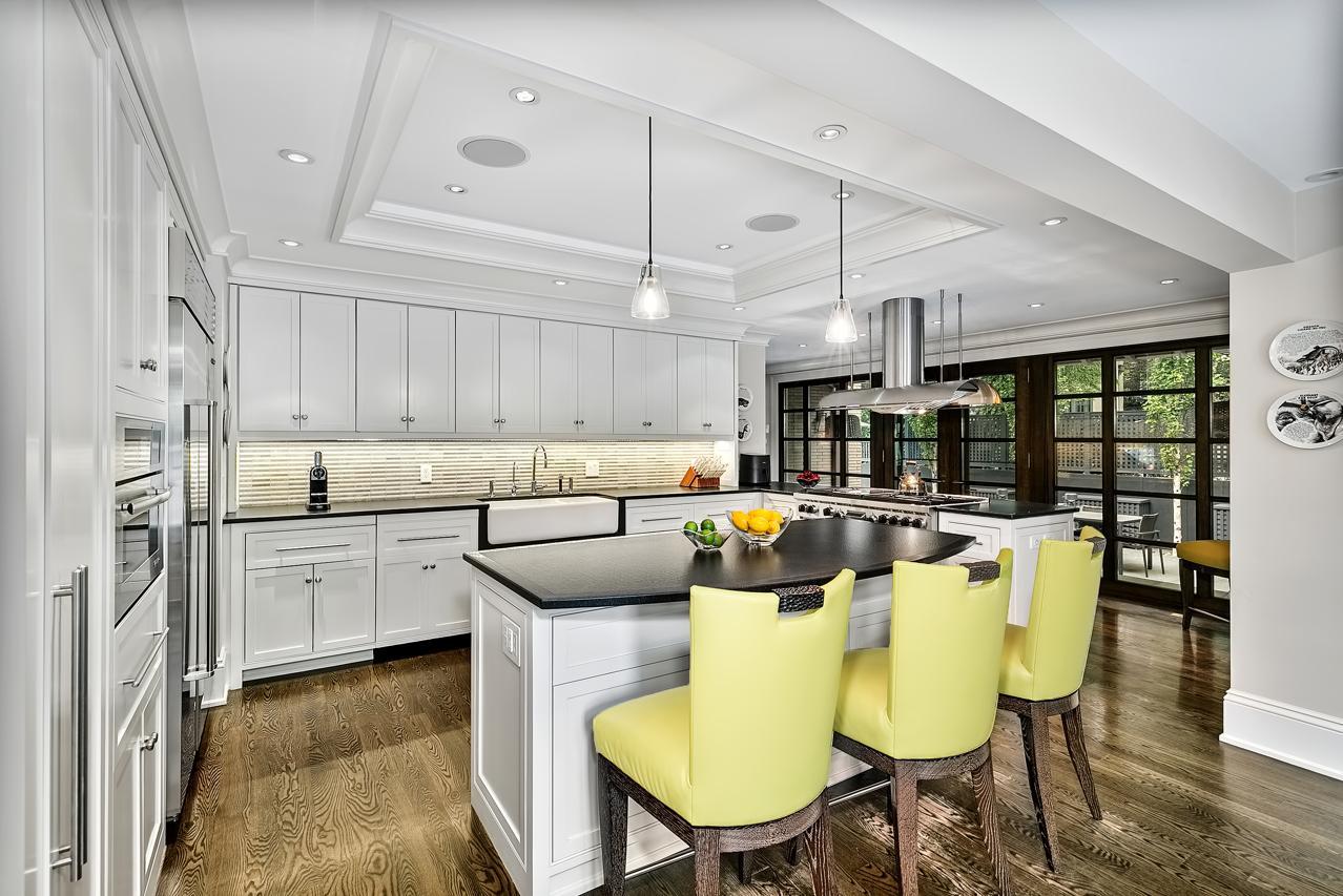 View of Residential at 2119 Lake Of The Isles Parkway, Minneapolis MN 55405, Minneapolis (11 of 35) - Mike Wilen | Minnesota Team Real Estate