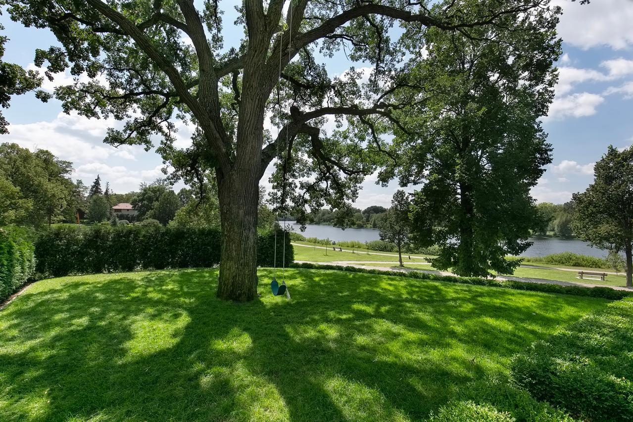 View of Residential at 2119 Lake Of The Isles Parkway, Minneapolis MN 55405, Minneapolis (33 of 35) - Mike Wilen | Minnesota Team Real Estate