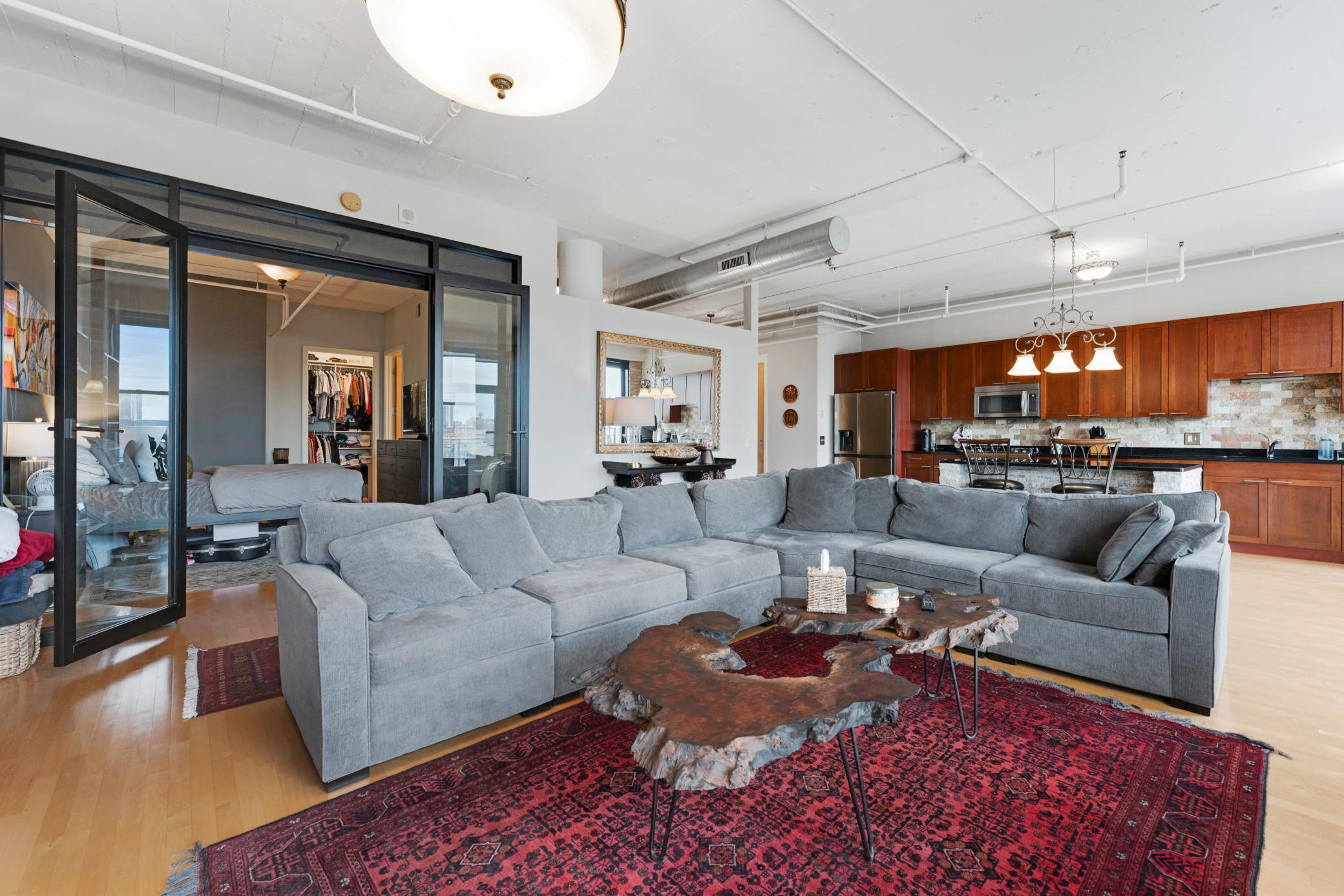 View of Residential at 290 Market Street #811, Minneapolis MN 55405, Minneapolis (6 of 29) - Mike Wilen | Minnesota Team Real Estate