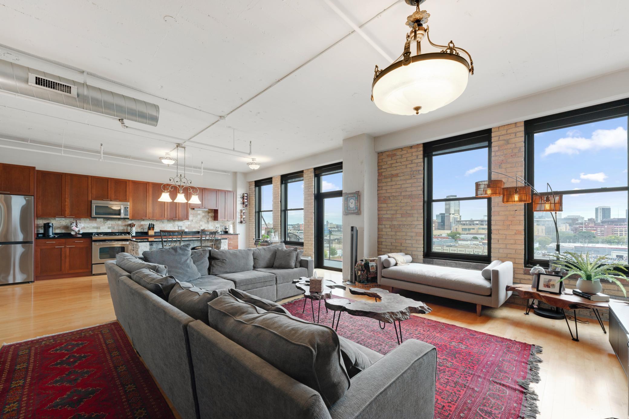 View of Residential at 290 Market Street #811, Minneapolis MN 55405, Minneapolis (7 of 29) - Mike Wilen | Minnesota Team Real Estate
