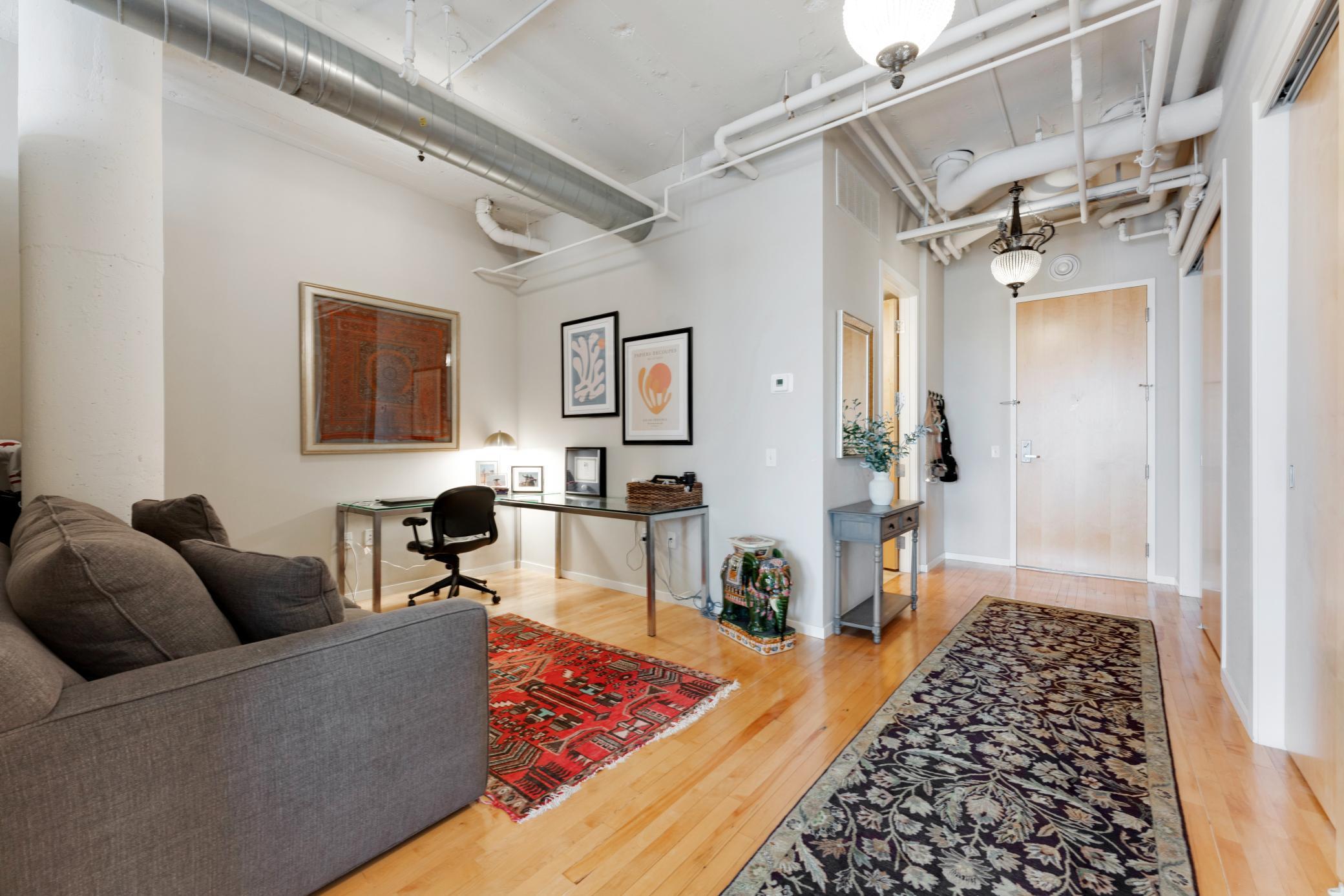 View of Residential at 290 Market Street #811, Minneapolis MN 55405, Minneapolis (21 of 29) - Mike Wilen | Minnesota Team Real Estate