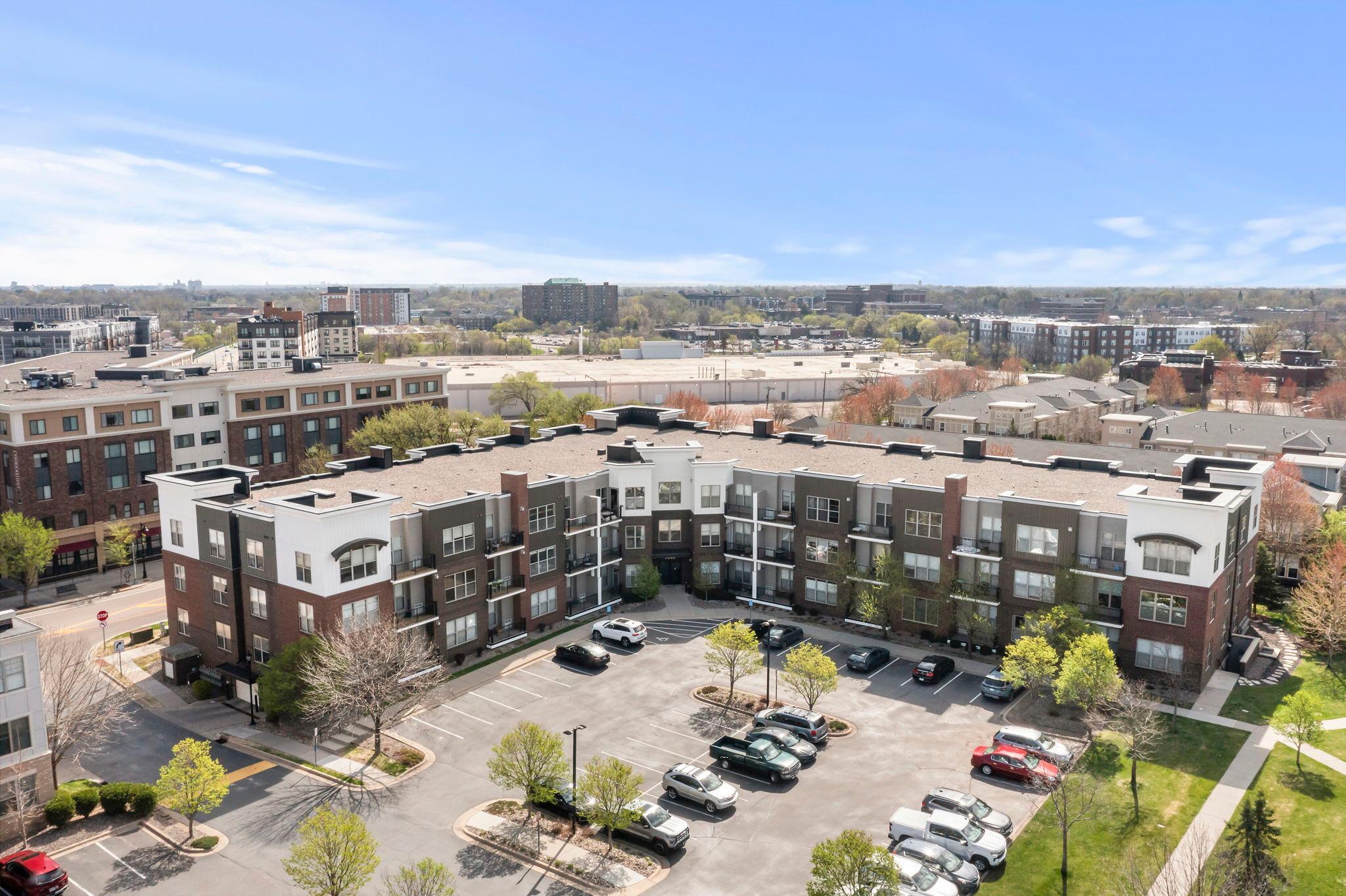View of Residential at 3640 Wooddale Avenue #121, Saint Louis Park MN 55416, Saint Louis Park (21 of 25) - Mike Wilen | Minnesota Team Real Estate