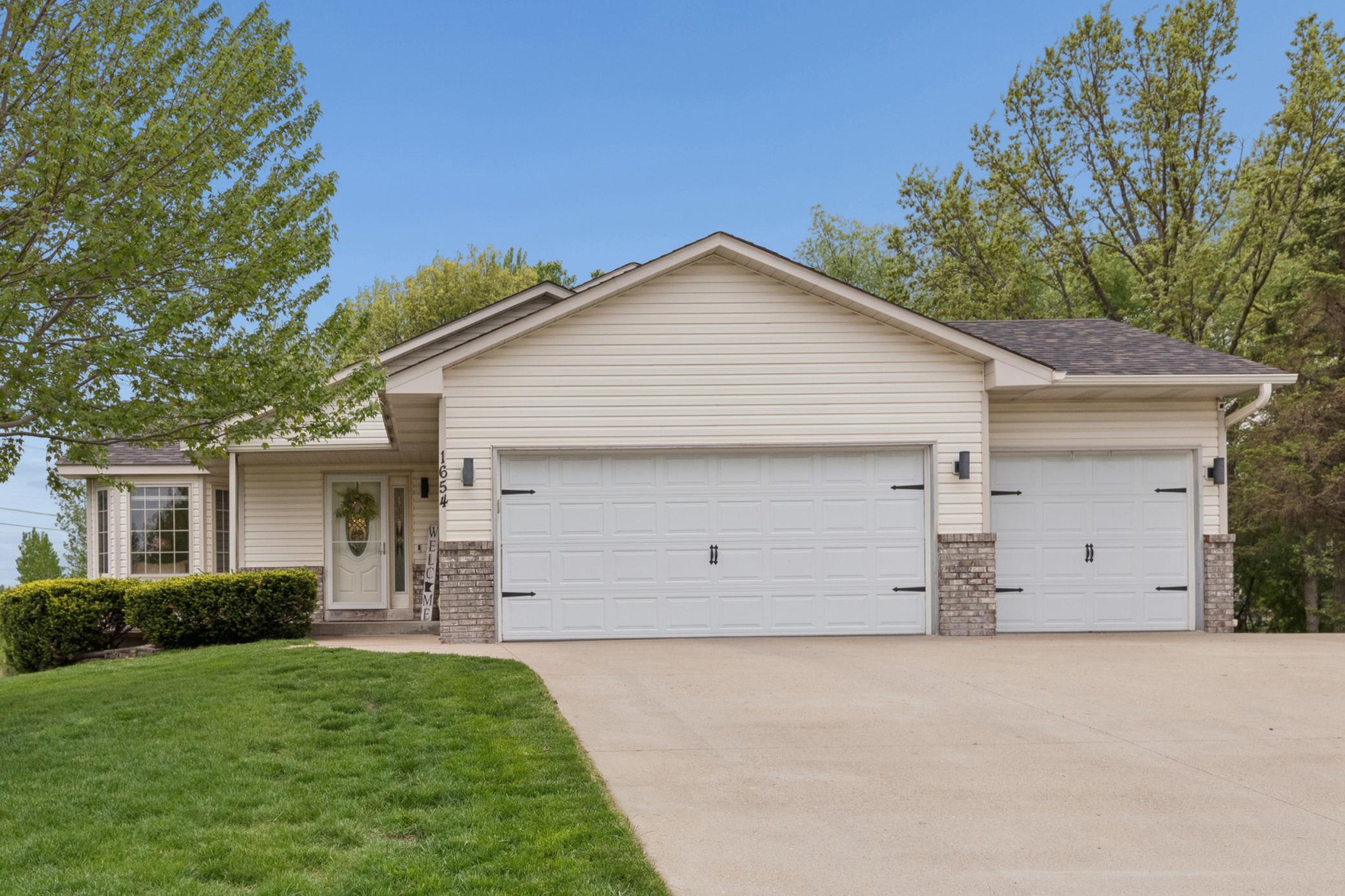 View of Residential at 1654 146th Avenue, Andover MN 55304, Andover (29 of 34) - Mike Wilen | Minnesota Team Real Estate
