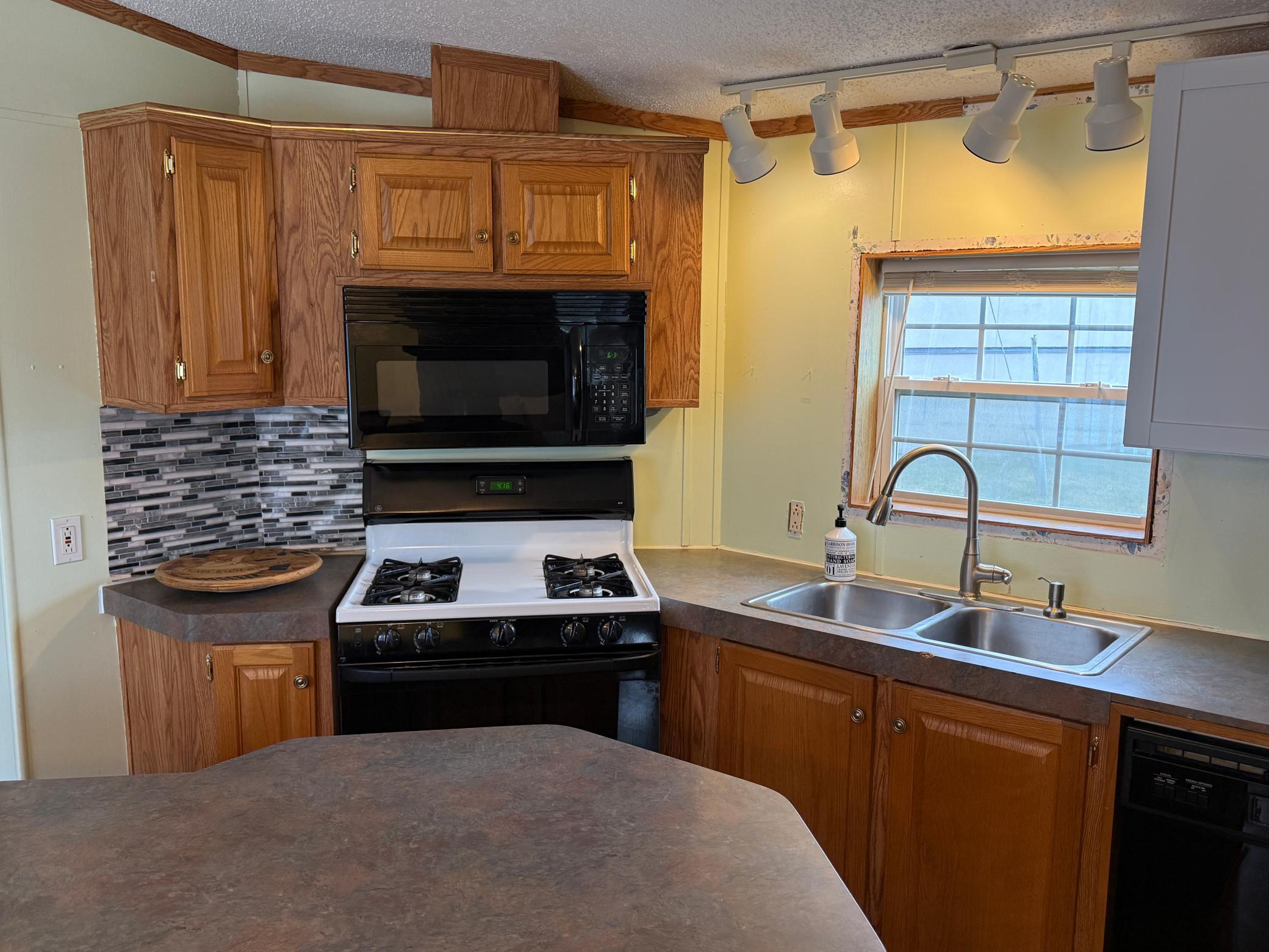 View of Residential at 1341 104th Lane, Blaine MN 55434, Blaine (6 of 26) - Mike Wilen | Minnesota Team Real Estate