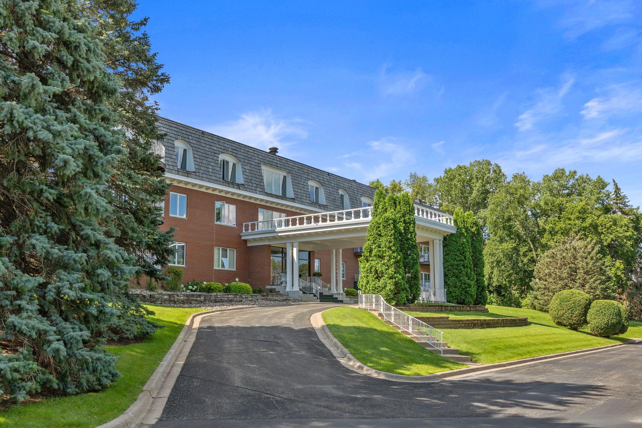 View of Residential at 8651 Basswood Road #302, Eden Prairie MN 55344, Eden Prairie - Mike Wilen | Minnesota Team Real Estate
