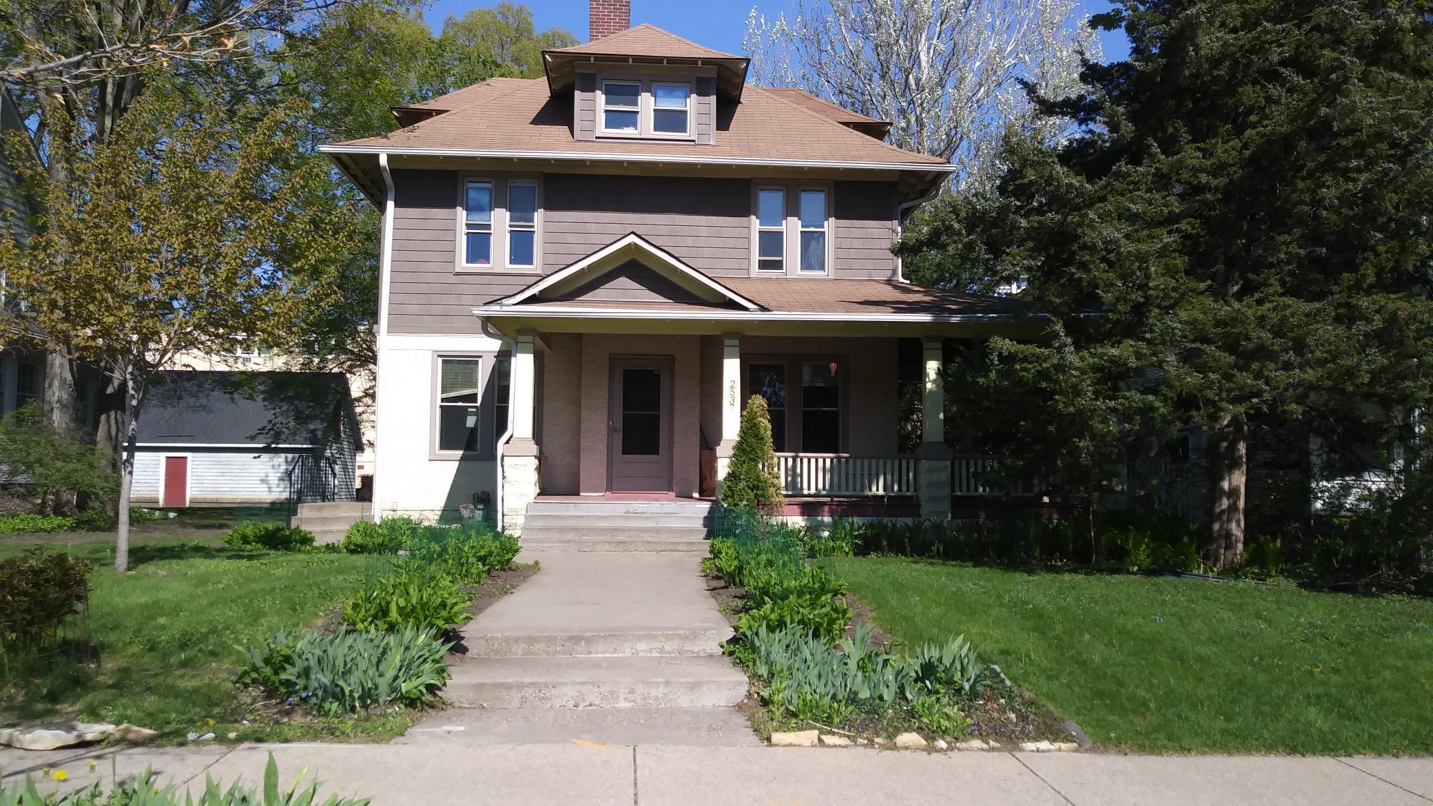 View of Residential Income at 2537 Pillsbury Avenue, Minneapolis MN 55404, Minneapolis - Mike Wilen | Minnesota Team Real Estate