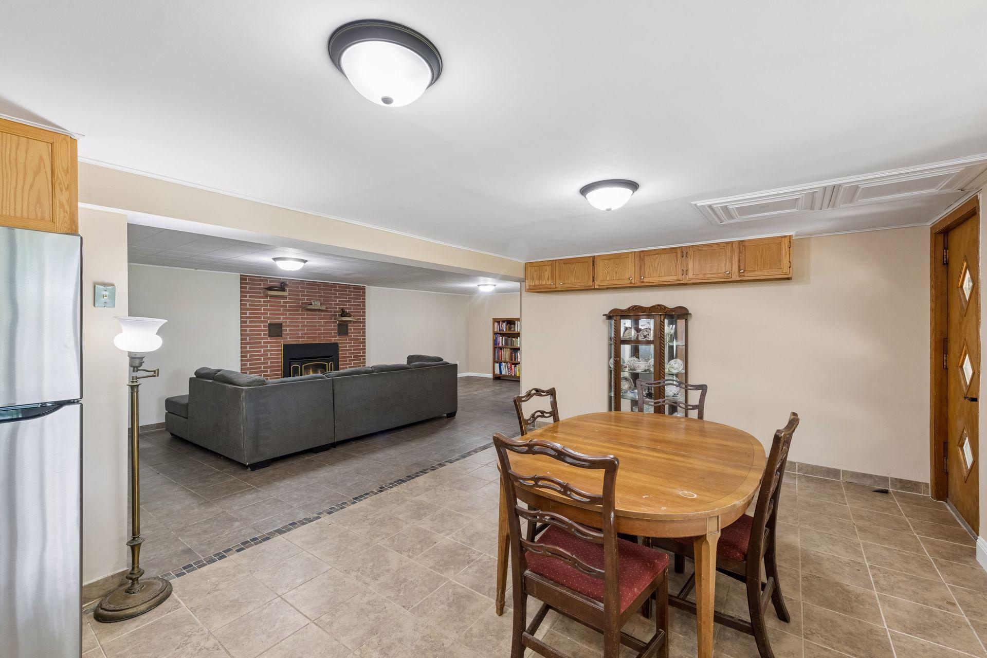 View of Residential at 4569 Shoreline Drive, Spring Park MN 55384, Spring Park (22 of 31) - Mike Wilen | Minnesota Team Real Estate