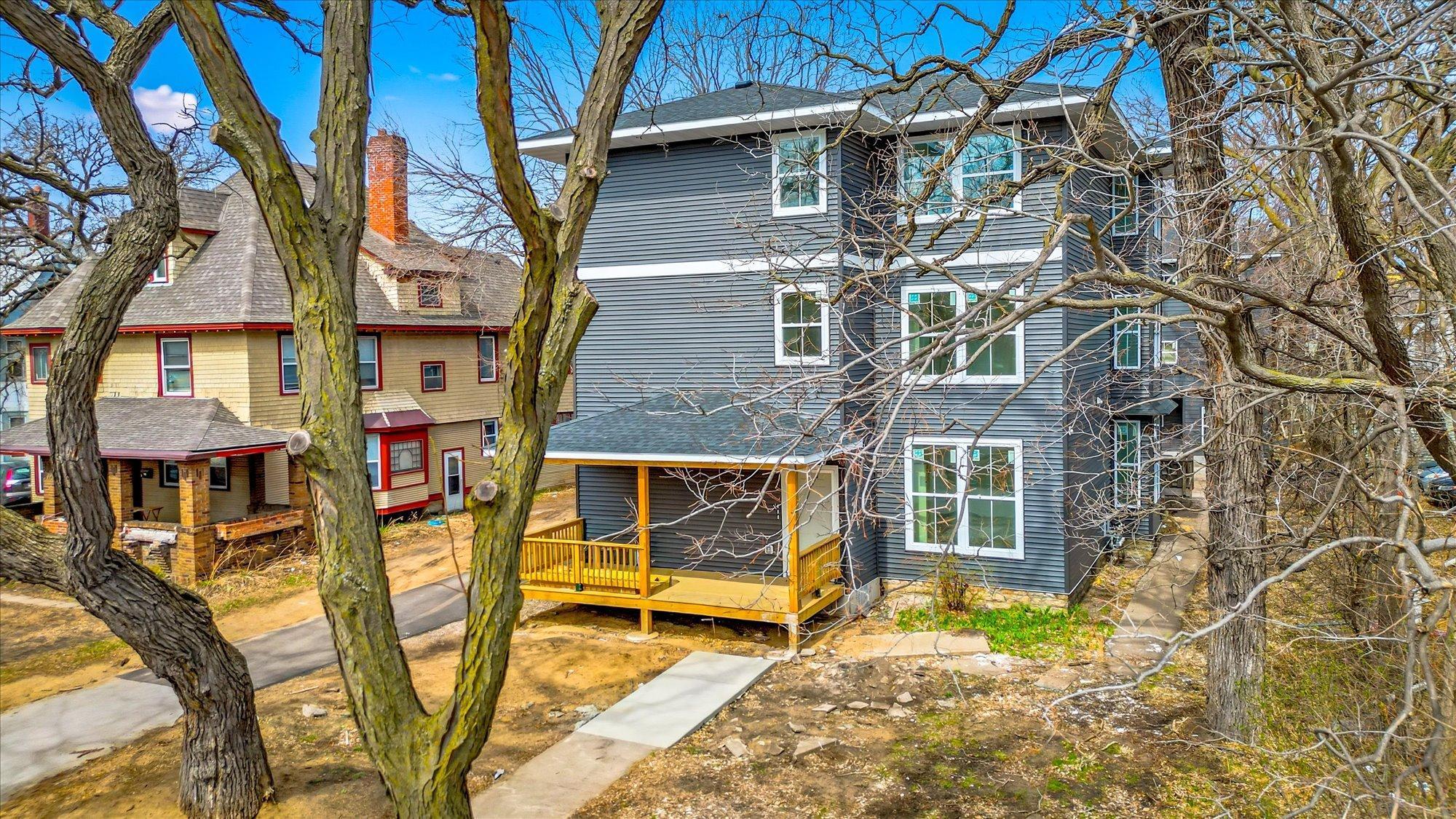 View of Commercial Sale at 811-815 6th Street, Minneapolis MN 55414, Minneapolis (2 of 31) - Mike Wilen | Minnesota Team Real Estate