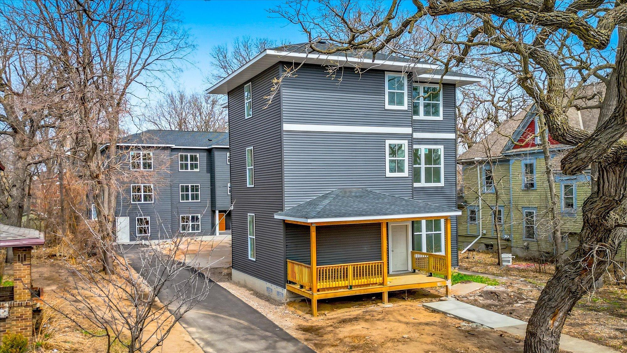 View of Commercial Sale at 811-815 6th Street, Minneapolis MN 55414, Minneapolis - Mike Wilen | Minnesota Team Real Estate