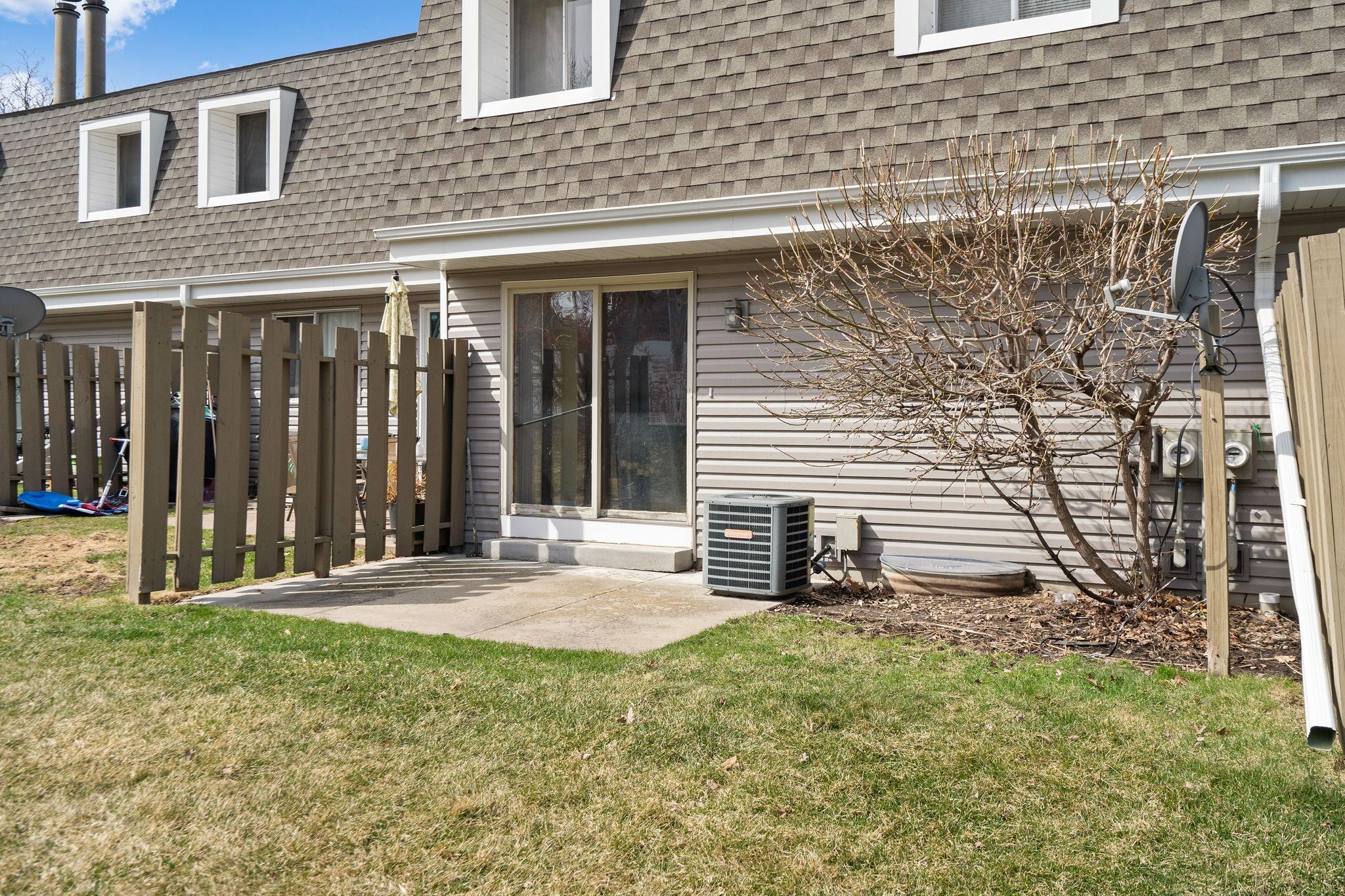 View of Residential at 418 Dorland Place, Maplewood MN 55119, Maplewood (20 of 22) - Mike Wilen | Minnesota Team Real Estate