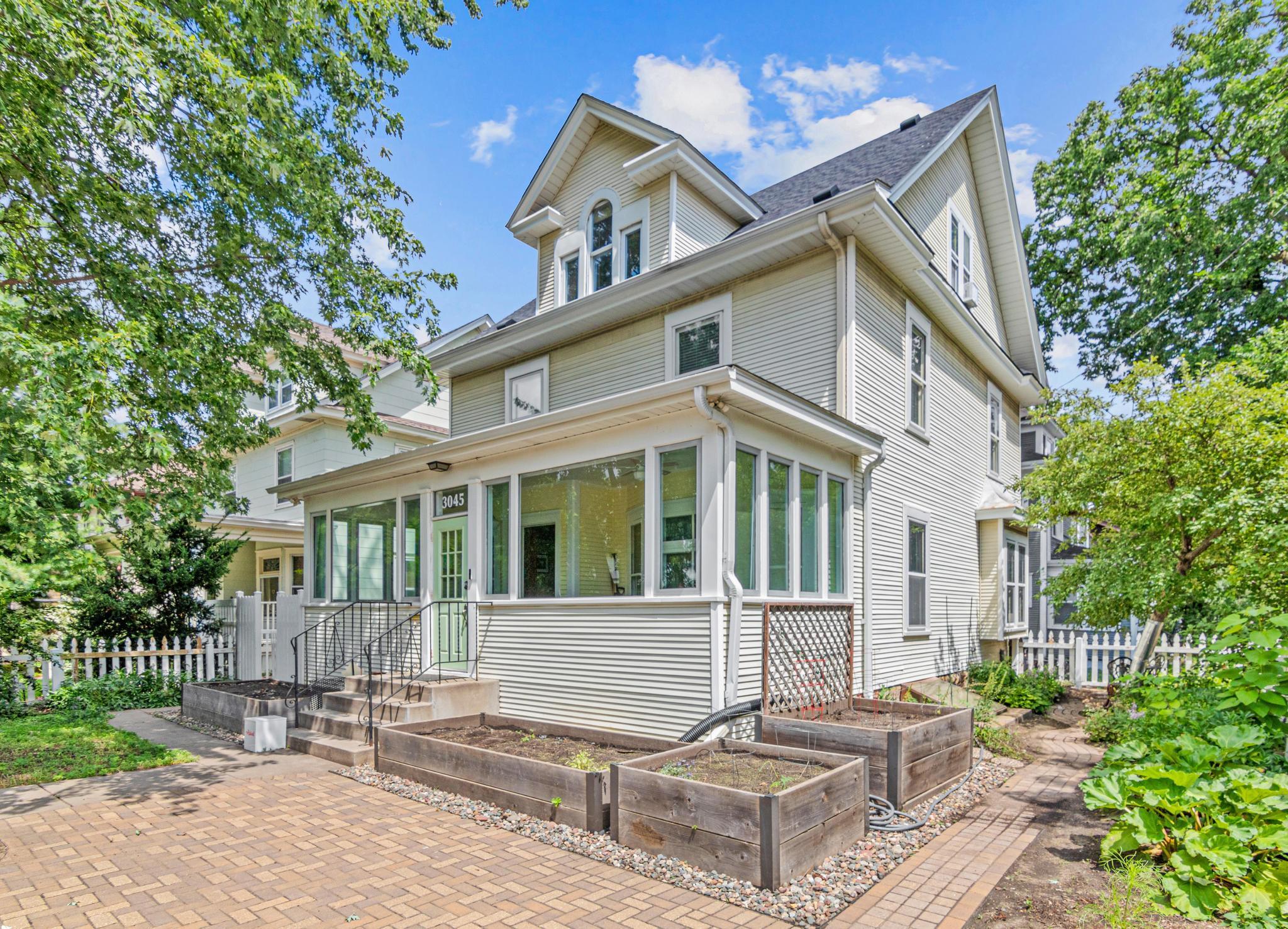 View of Residential at 3045 Dupont Avenue, Minneapolis MN 55408, Minneapolis - Mike Wilen | Minnesota Team Real Estate