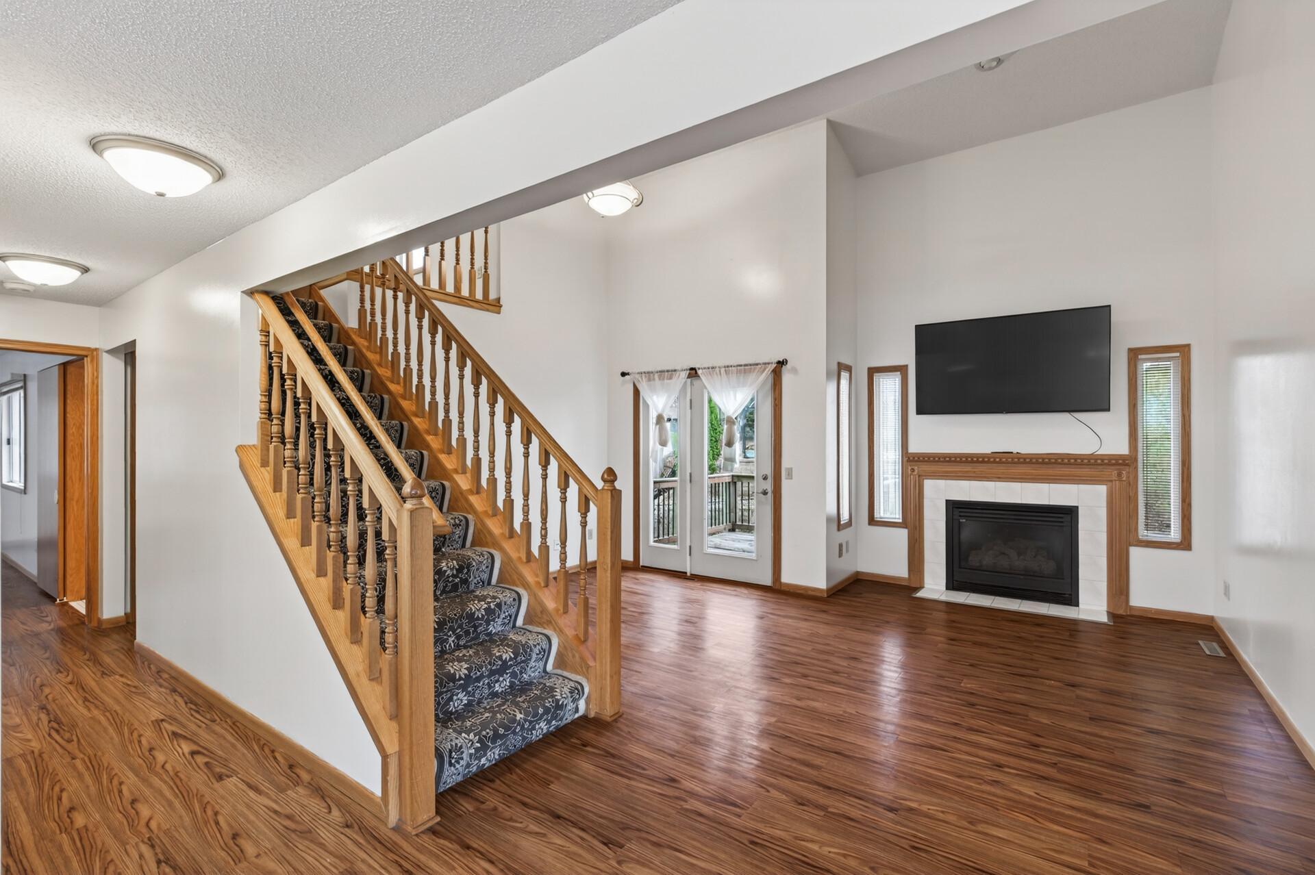 View of Residential at 14132 Heywood Path, Apple Valley MN 55124, Apple Valley (3 of 31) - Mike Wilen | Minnesota Team Real Estate