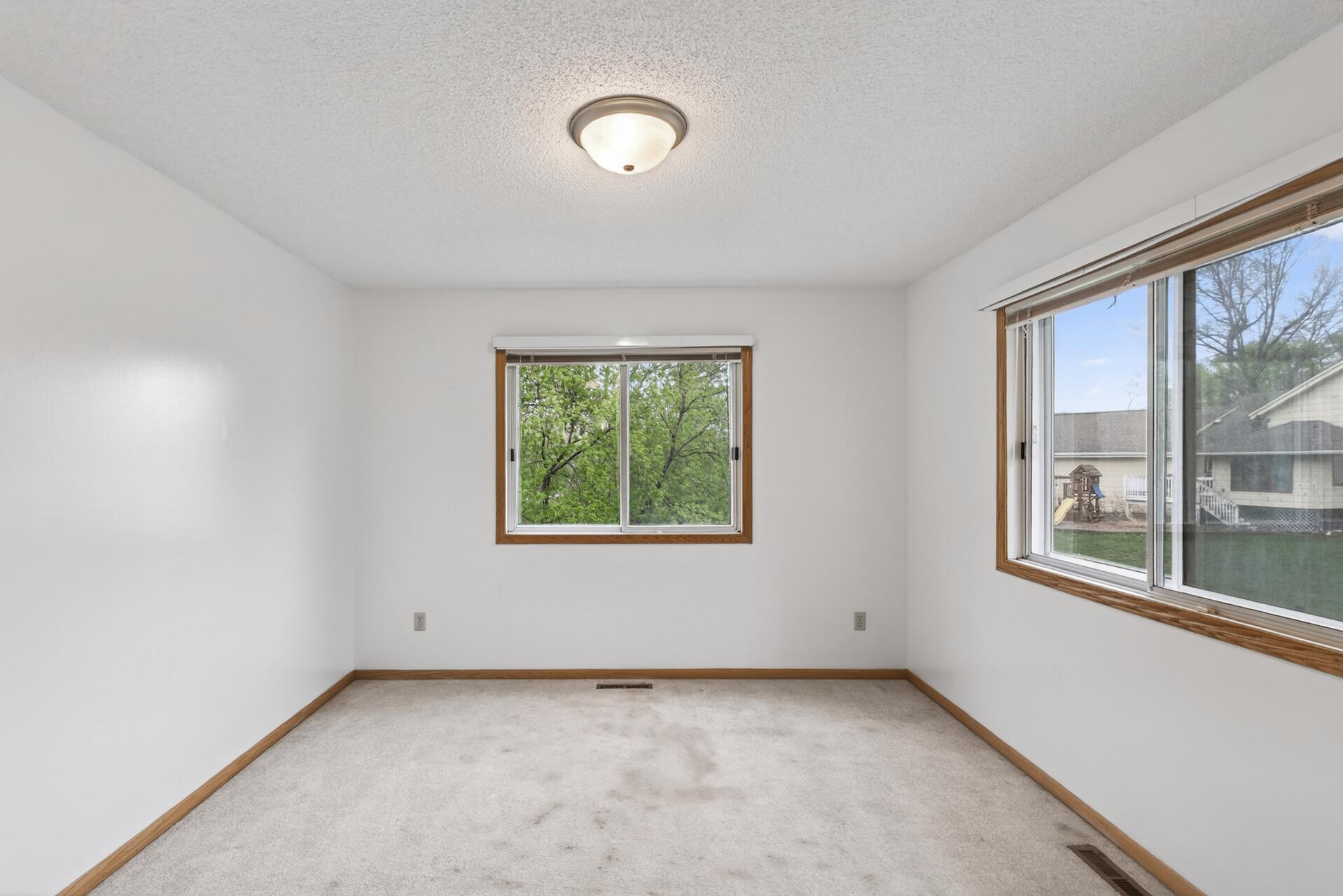 View of Residential at 14132 Heywood Path, Apple Valley MN 55124, Apple Valley (18 of 31) - Mike Wilen | Minnesota Team Real Estate