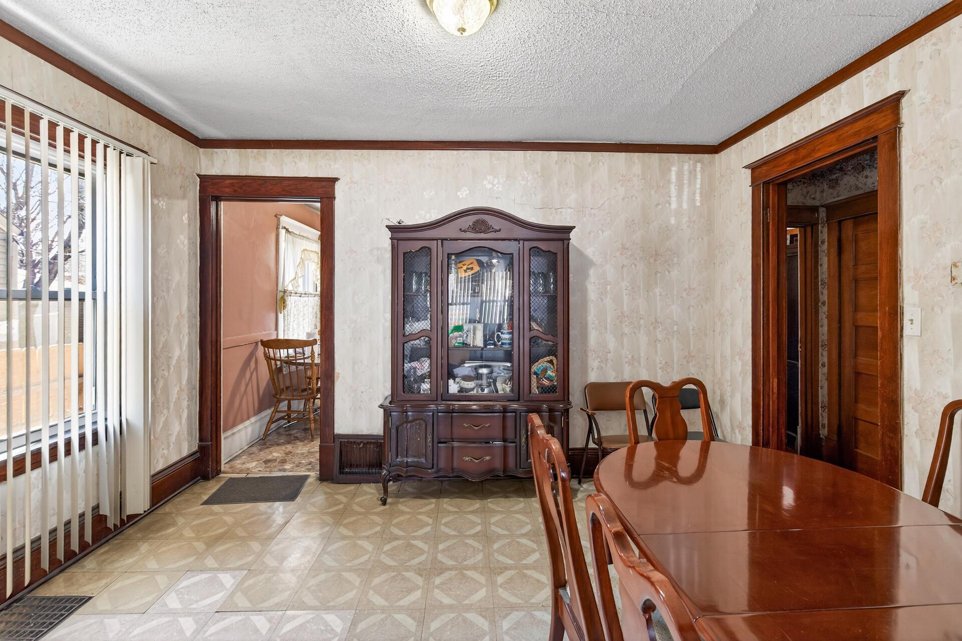 View of Residential Income at 790 Geranium Avenue, Saint Paul MN 55106, Saint Paul (8 of 33) - Mike Wilen | Minnesota Team Real Estate