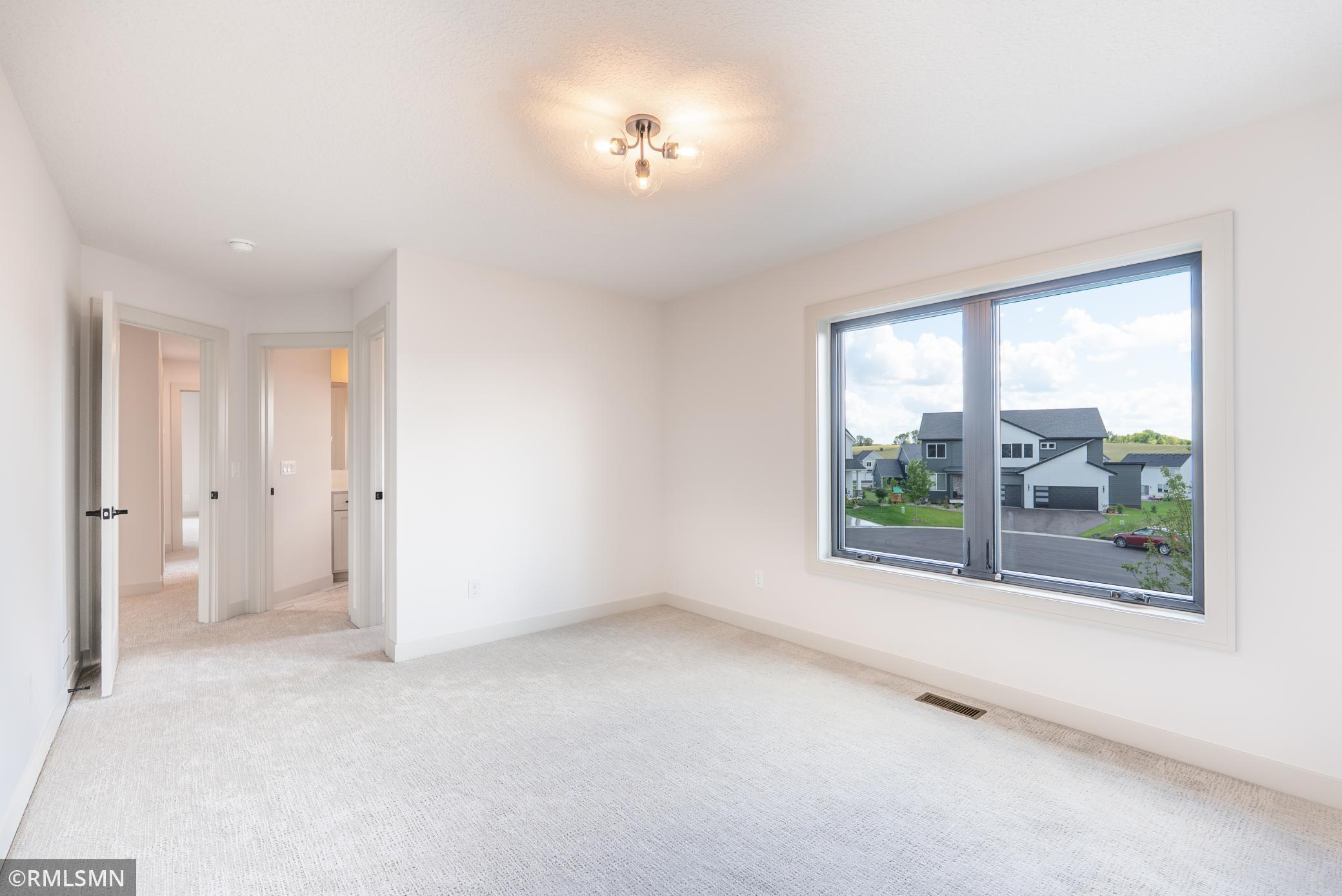 View of Residential at 5058 Airlake Draw, Woodbury MN 55129, Woodbury (30 of 47) - Mike Wilen | Minnesota Team Real Estate