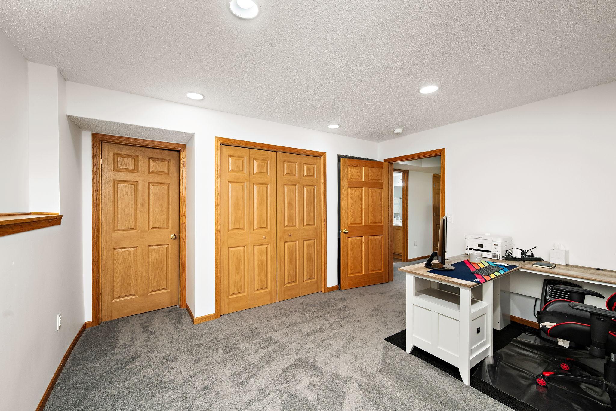 View of Residential at 4925 Narcissus Lane, Plymouth MN 55446, Plymouth (34 of 44) - Mike Wilen | Minnesota Team Real Estate