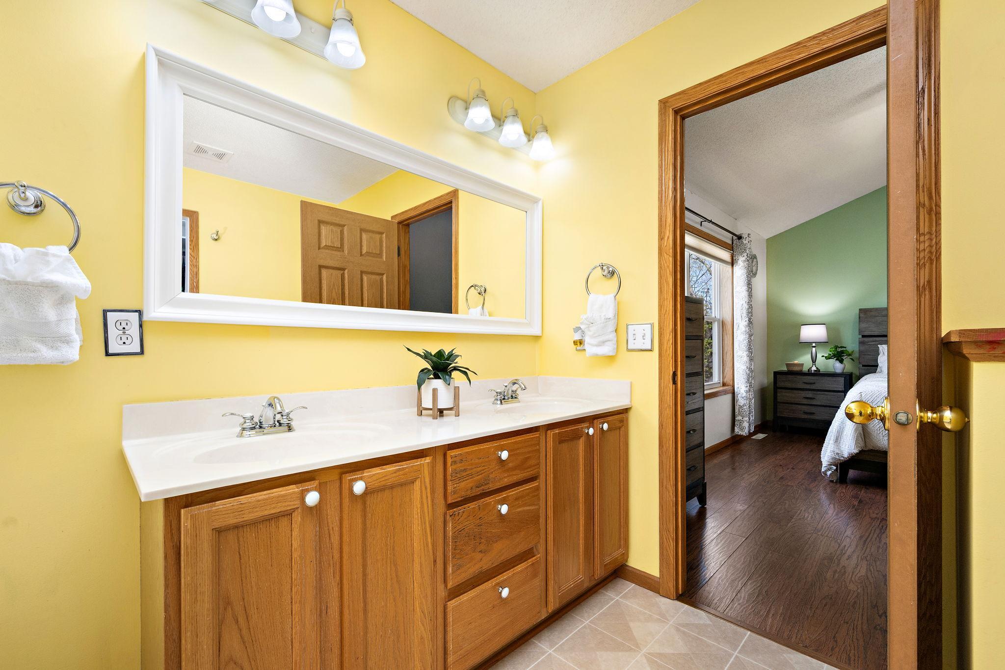 View of Residential at 4925 Narcissus Lane, Plymouth MN 55446, Plymouth (21 of 44) - Mike Wilen | Minnesota Team Real Estate