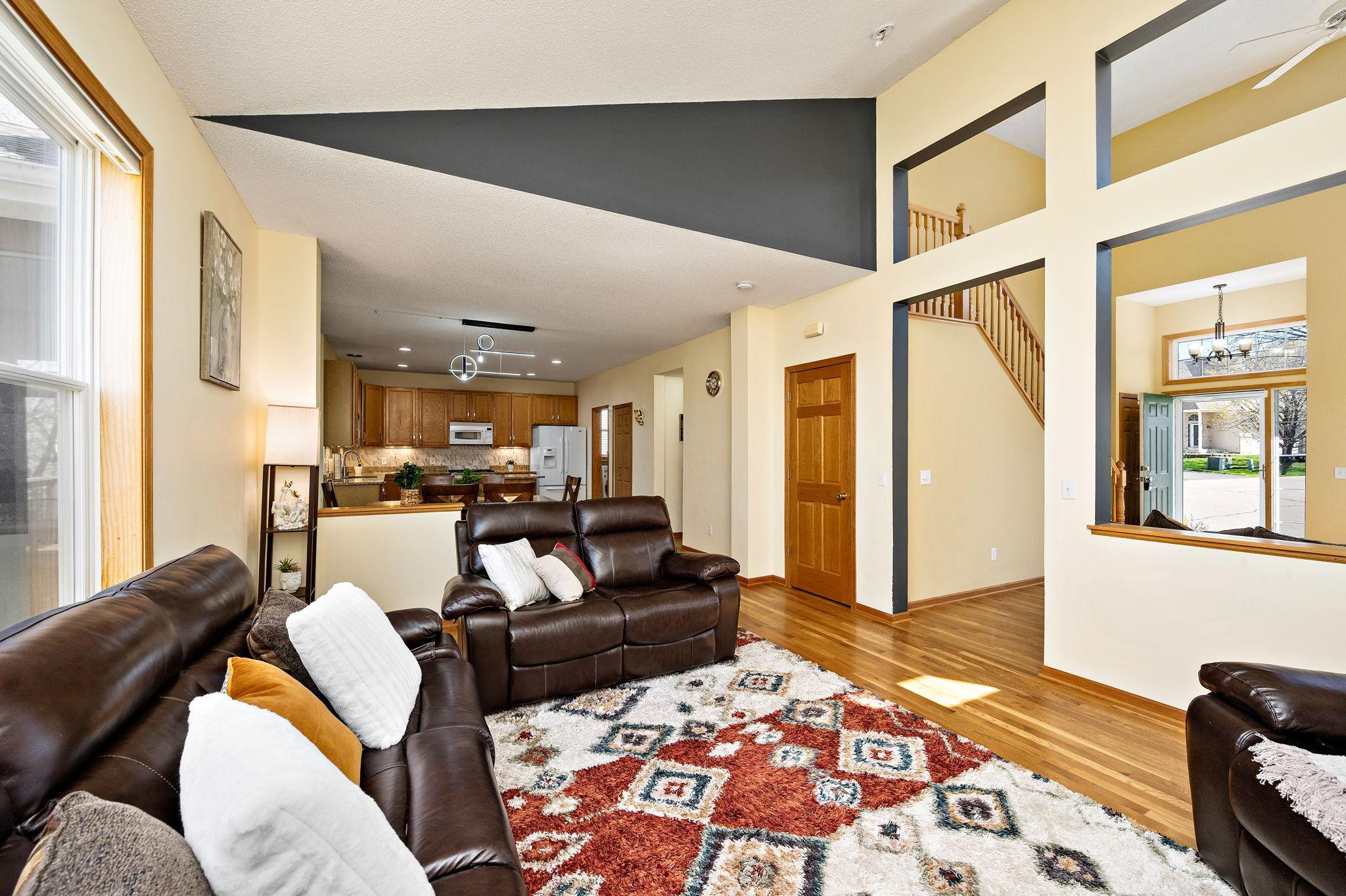 View of Residential at 4925 Narcissus Lane, Plymouth MN 55446, Plymouth (8 of 44) - Mike Wilen | Minnesota Team Real Estate