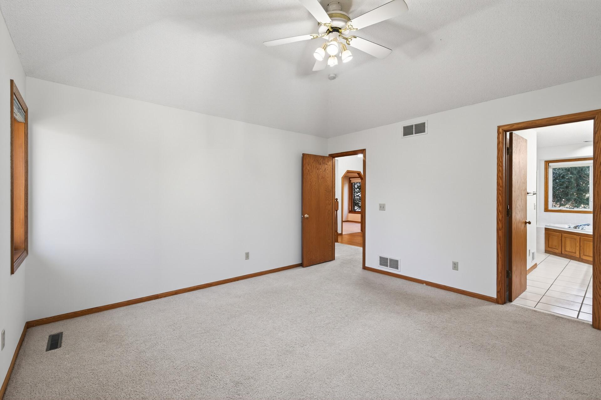 View of Residential at 2970 Western Avenue, Roseville MN 55113, Roseville (45 of 84) - Mike Wilen | Minnesota Team Real Estate