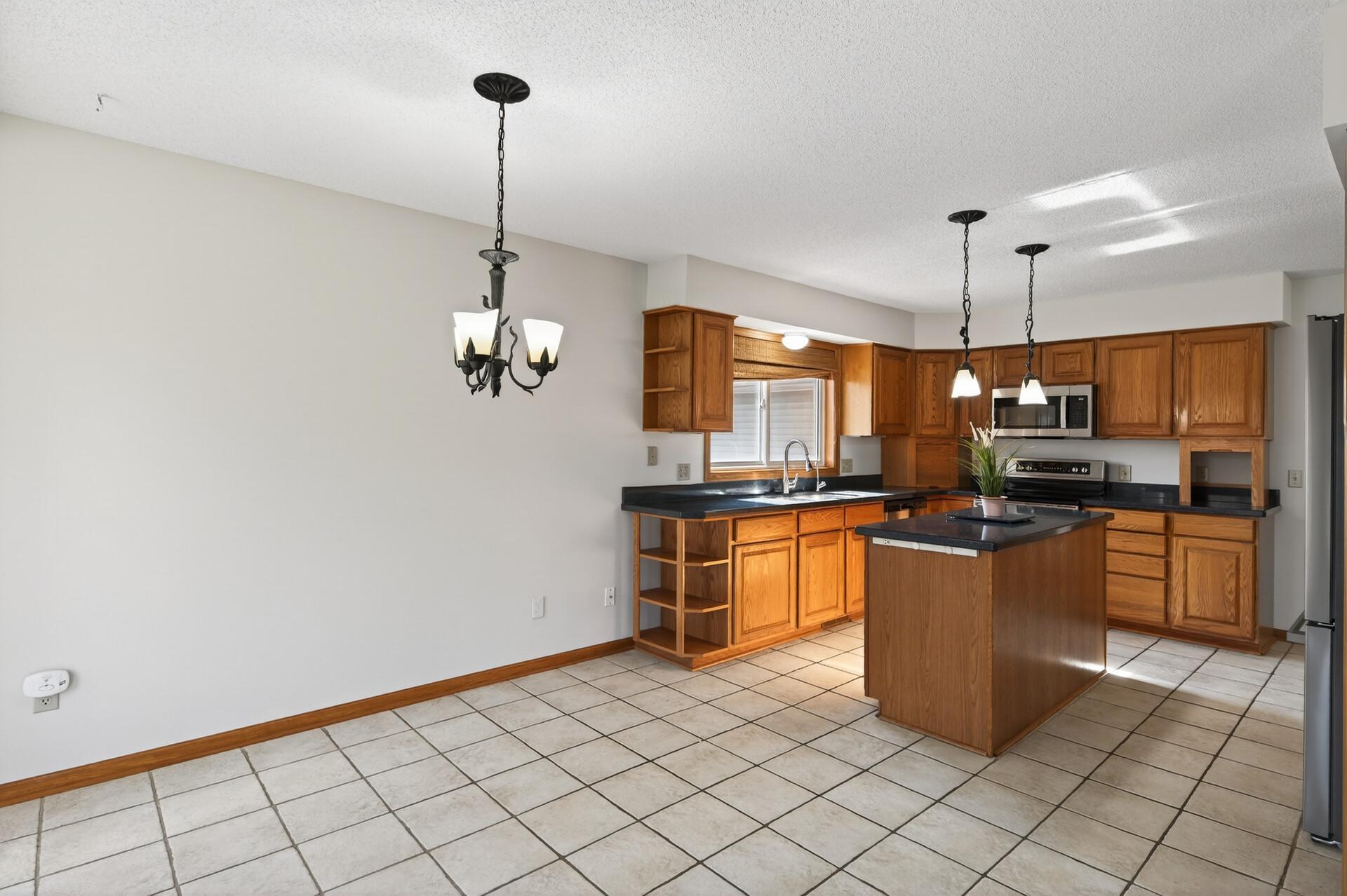 View of Residential at 2970 Western Avenue, Roseville MN 55113, Roseville (30 of 84) - Mike Wilen | Minnesota Team Real Estate