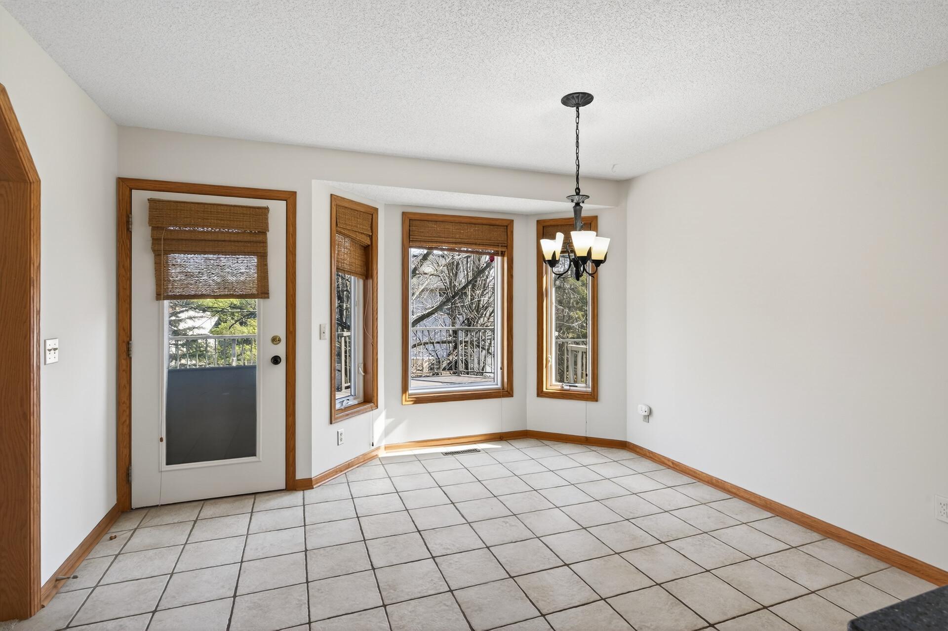 View of Residential at 2970 Western Avenue, Roseville MN 55113, Roseville (29 of 84) - Mike Wilen | Minnesota Team Real Estate