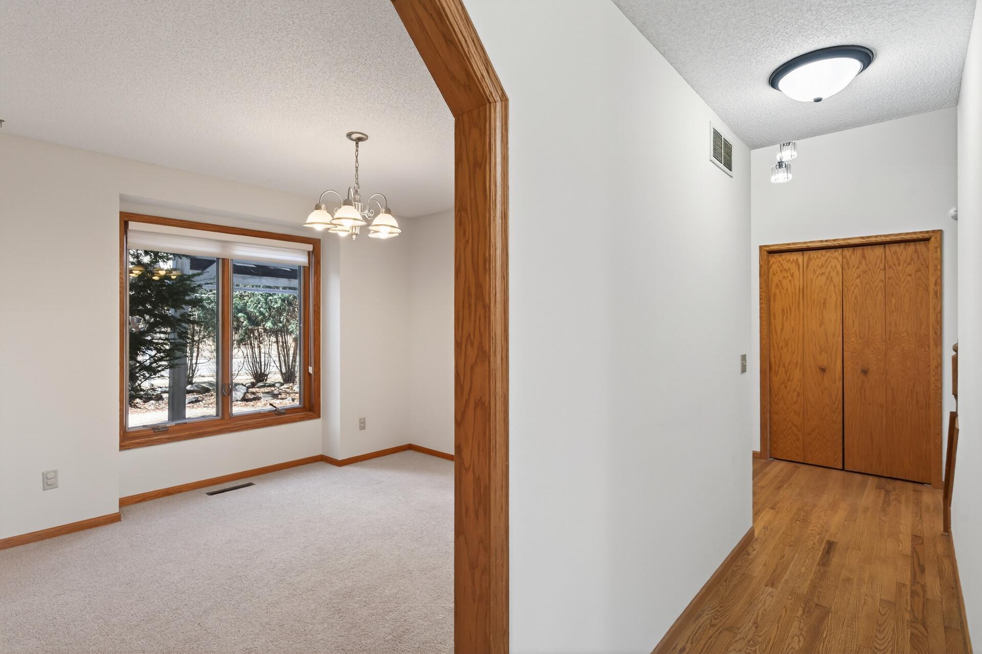 View of Residential at 2970 Western Avenue, Roseville MN 55113, Roseville (12 of 84) - Mike Wilen | Minnesota Team Real Estate