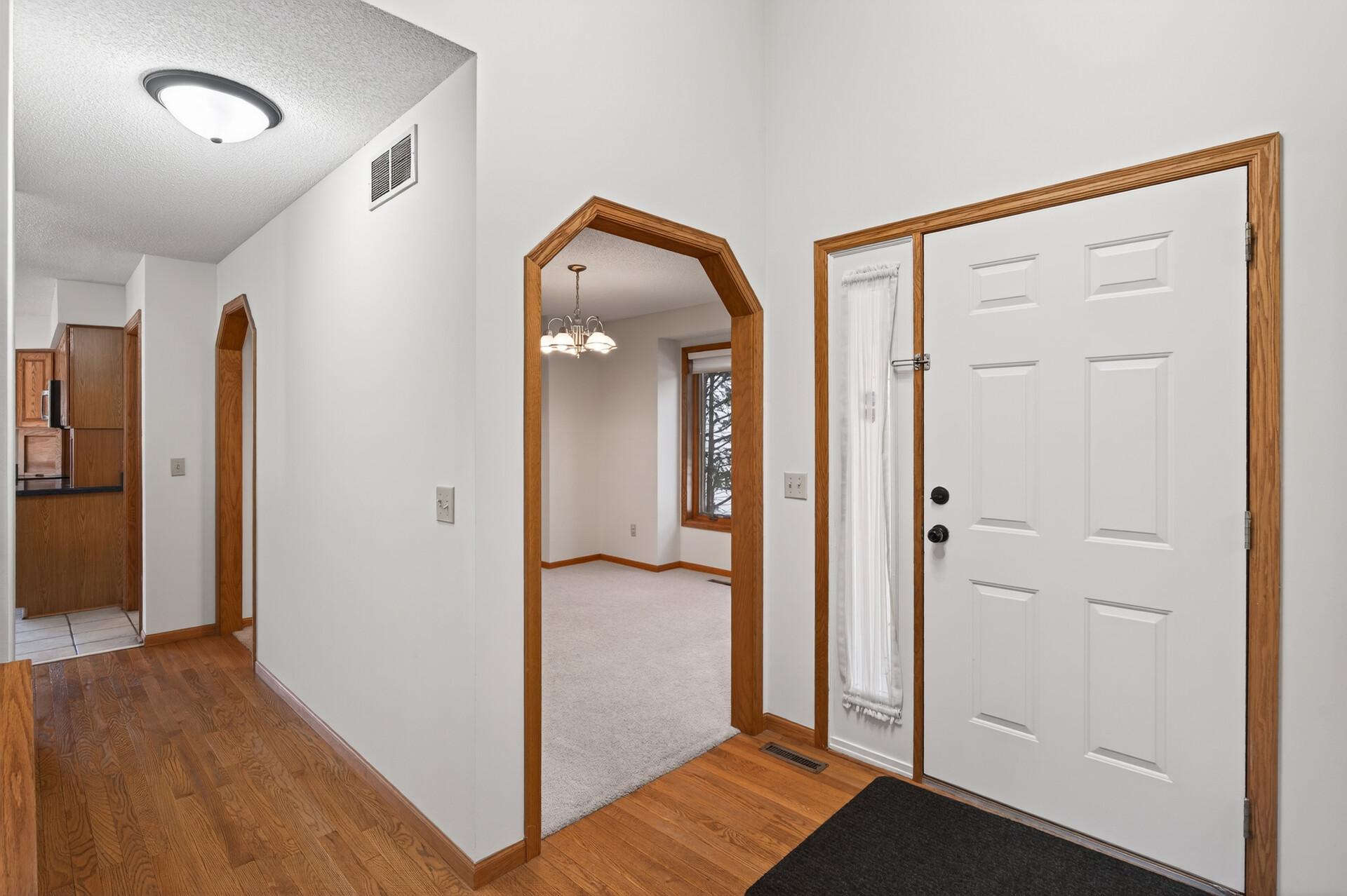 View of Residential at 2970 Western Avenue, Roseville MN 55113, Roseville (9 of 84) - Mike Wilen | Minnesota Team Real Estate
