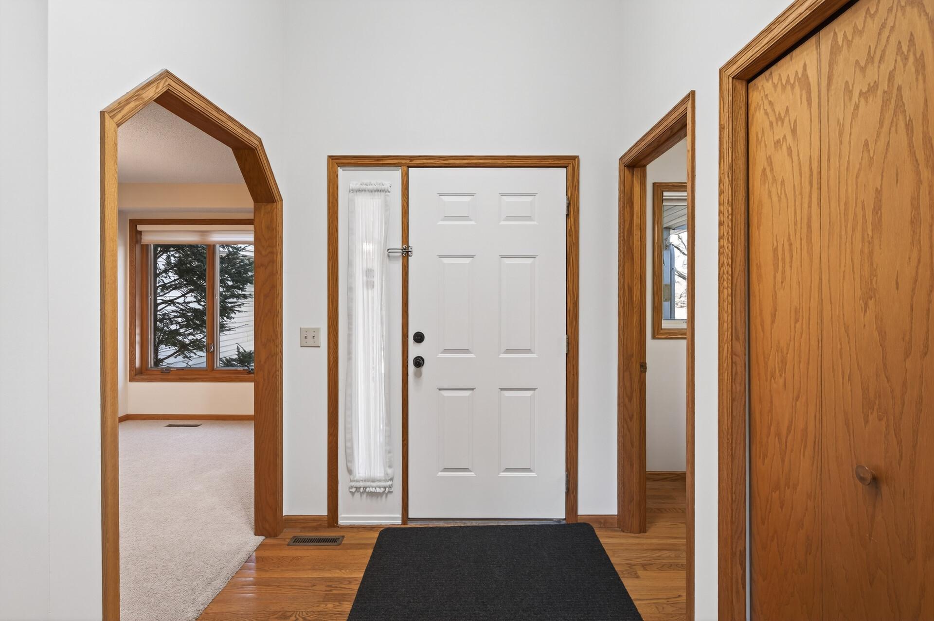 View of Residential at 2970 Western Avenue, Roseville MN 55113, Roseville (7 of 84) - Mike Wilen | Minnesota Team Real Estate
