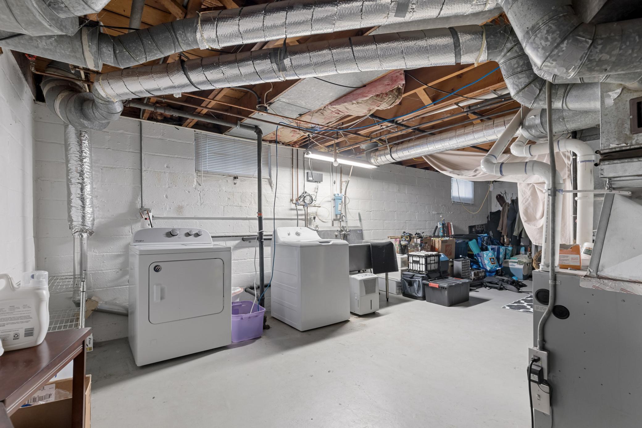 View of Residential Income at 5001 Thomas Avenue, Minneapolis MN 55410, Minneapolis (10 of 12) - Mike Wilen | Minnesota Team Real Estate