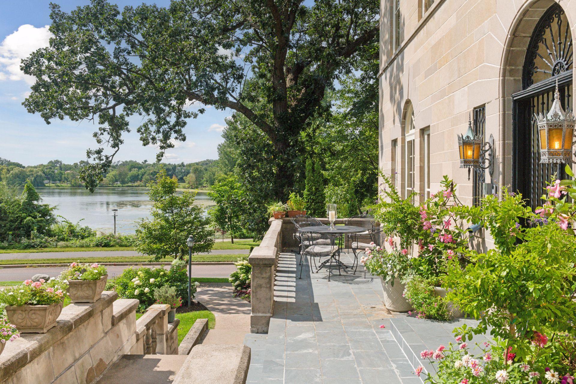 View of Residential at 2308 Lake Of The Isles Parkway, Minneapolis MN 55405, Minneapolis (47 of 56) - Mike Wilen | Minnesota Team Real Estate
