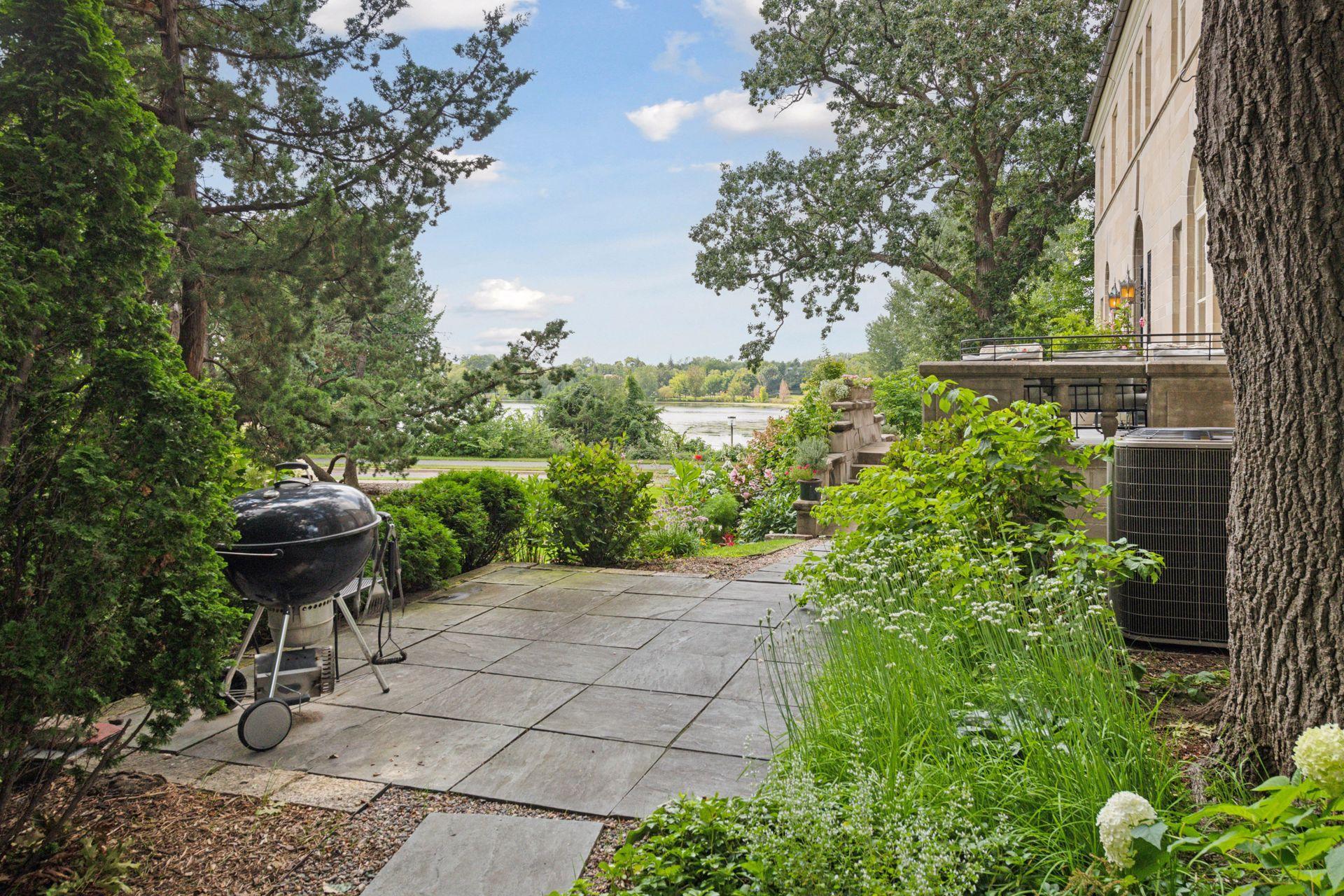 View of Residential at 2308 Lake Of The Isles Parkway, Minneapolis MN 55405, Minneapolis (49 of 56) - Mike Wilen | Minnesota Team Real Estate
