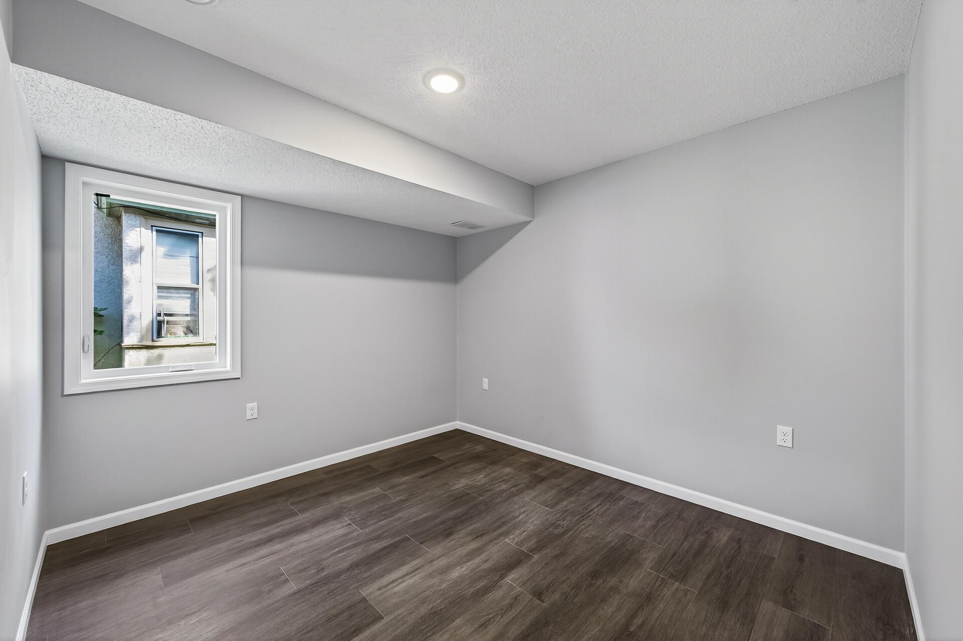 View of Residential Income at 721 Wilson Avenue, Saint Paul MN 55106, Saint Paul (47 of 63) - Mike Wilen | Minnesota Team Real Estate