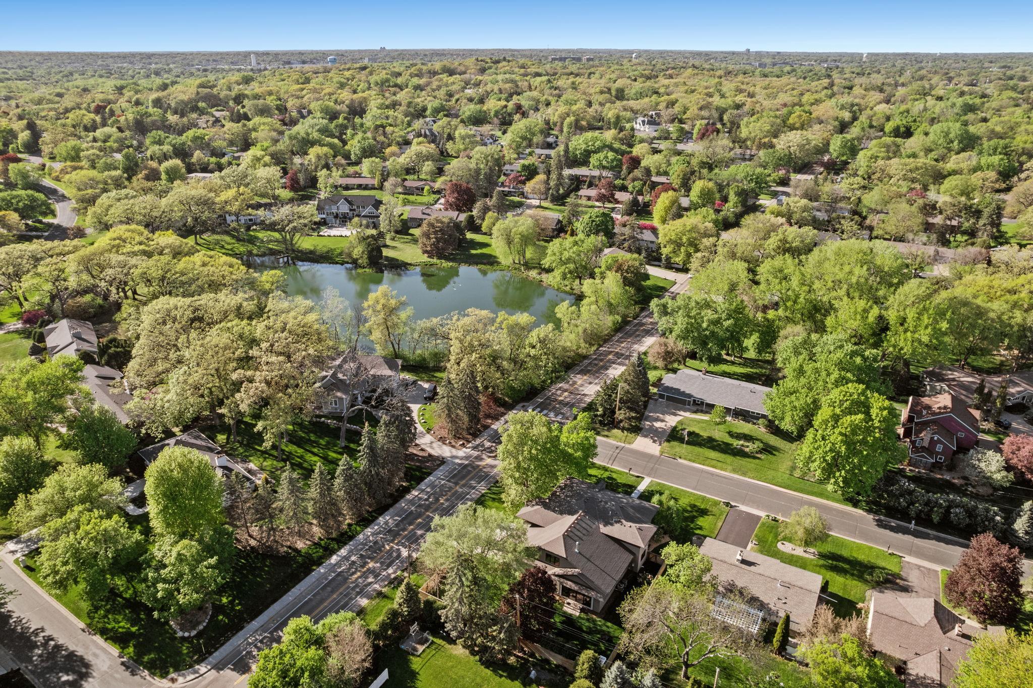 View of Residential at 6113 Jeffrey Lane, Edina MN 55436, Edina (72 of 76) - Mike Wilen | Minnesota Team Real Estate