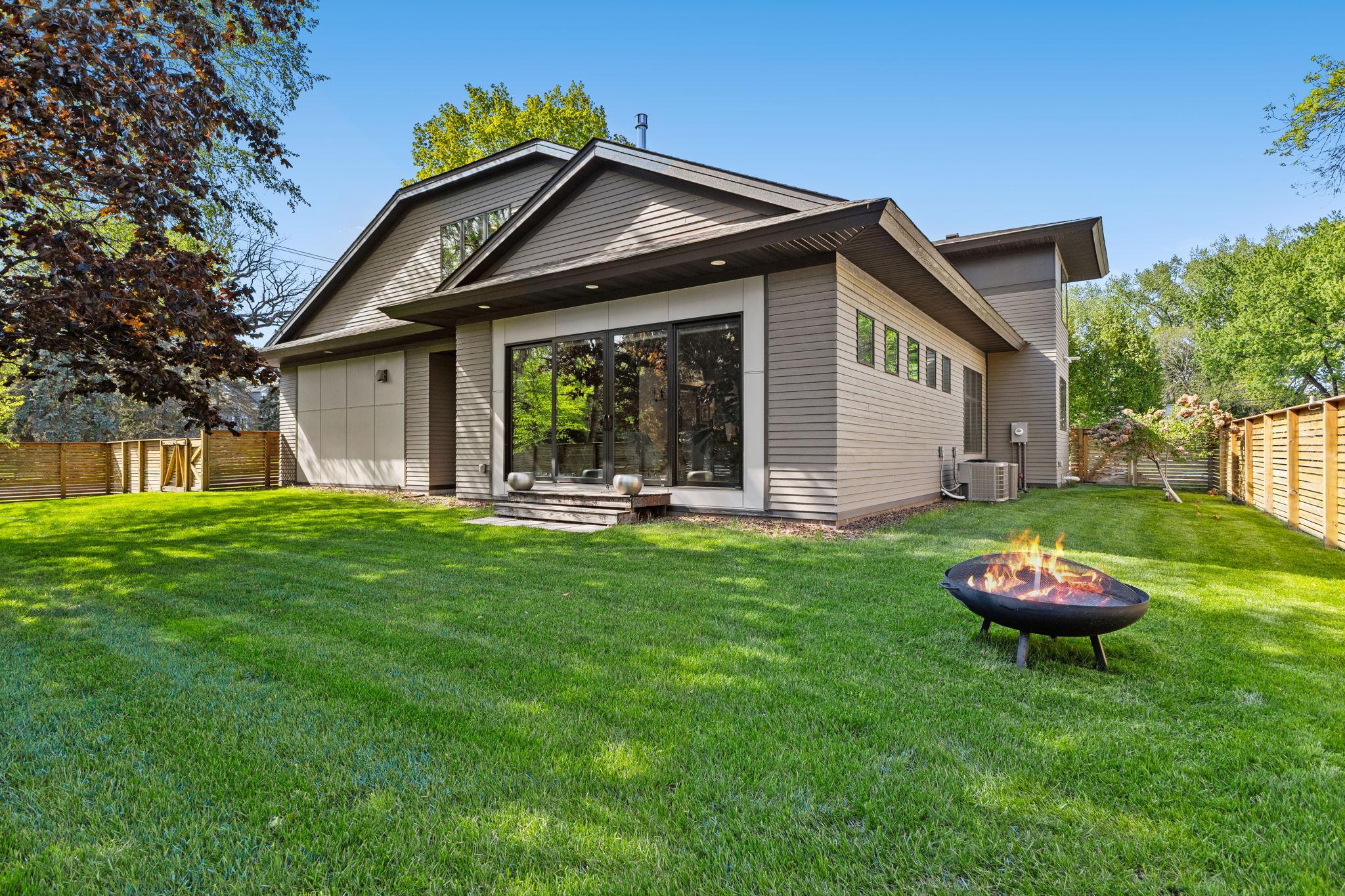 View of Residential at 6113 Jeffrey Lane, Edina MN 55436, Edina (62 of 76) - Mike Wilen | Minnesota Team Real Estate