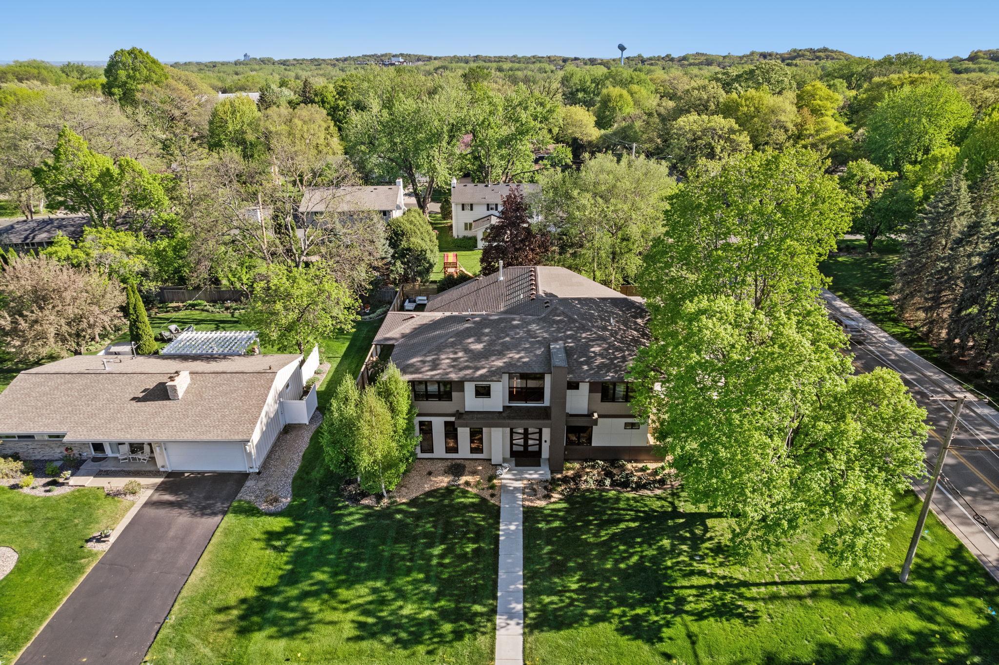 View of Residential at 6113 Jeffrey Lane, Edina MN 55436, Edina (67 of 76) - Mike Wilen | Minnesota Team Real Estate