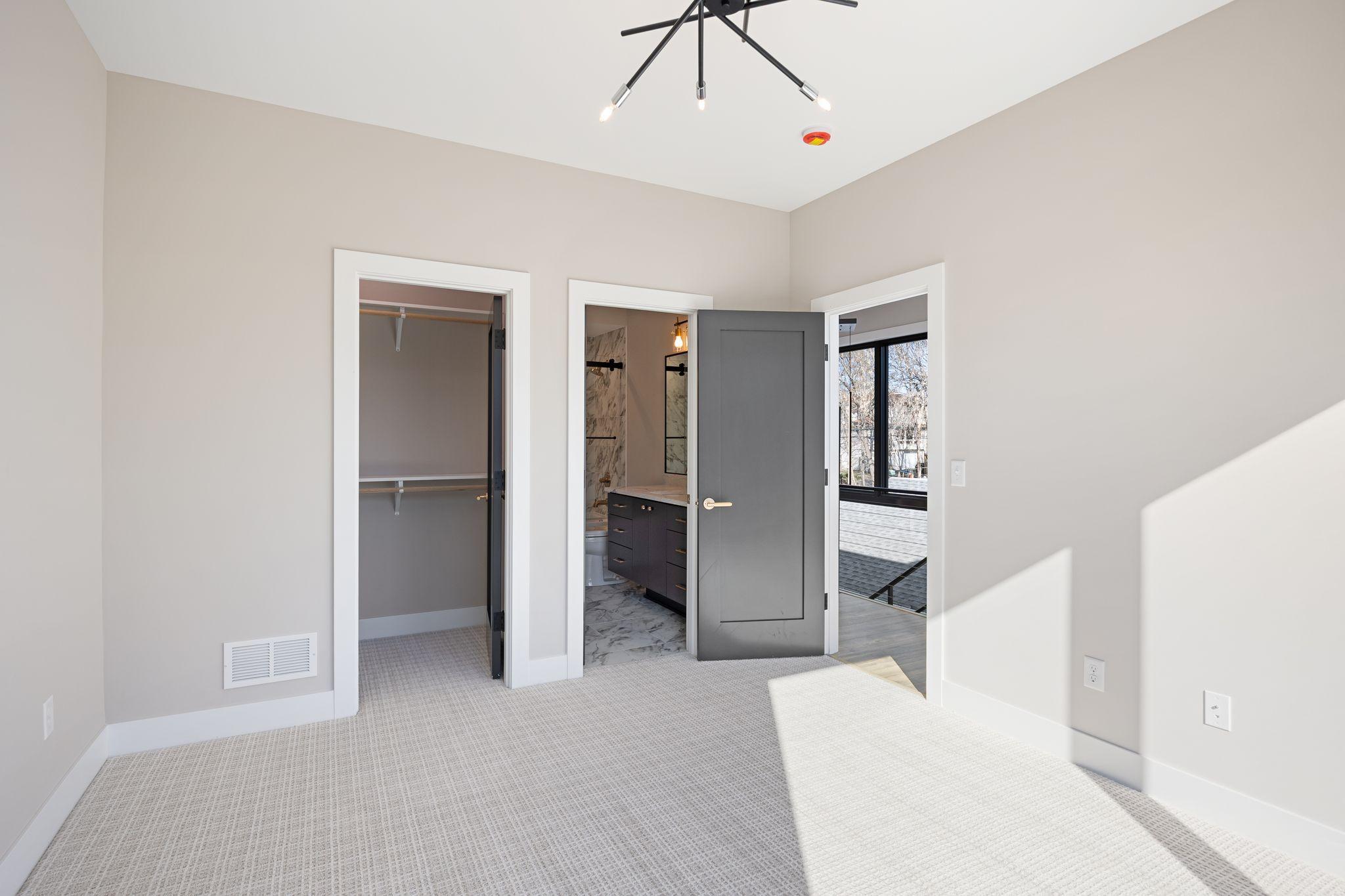 View of Residential at 3926 Abbott Avenue, Minneapolis MN 55410, Minneapolis (48 of 56) - Mike Wilen | Minnesota Team Real Estate