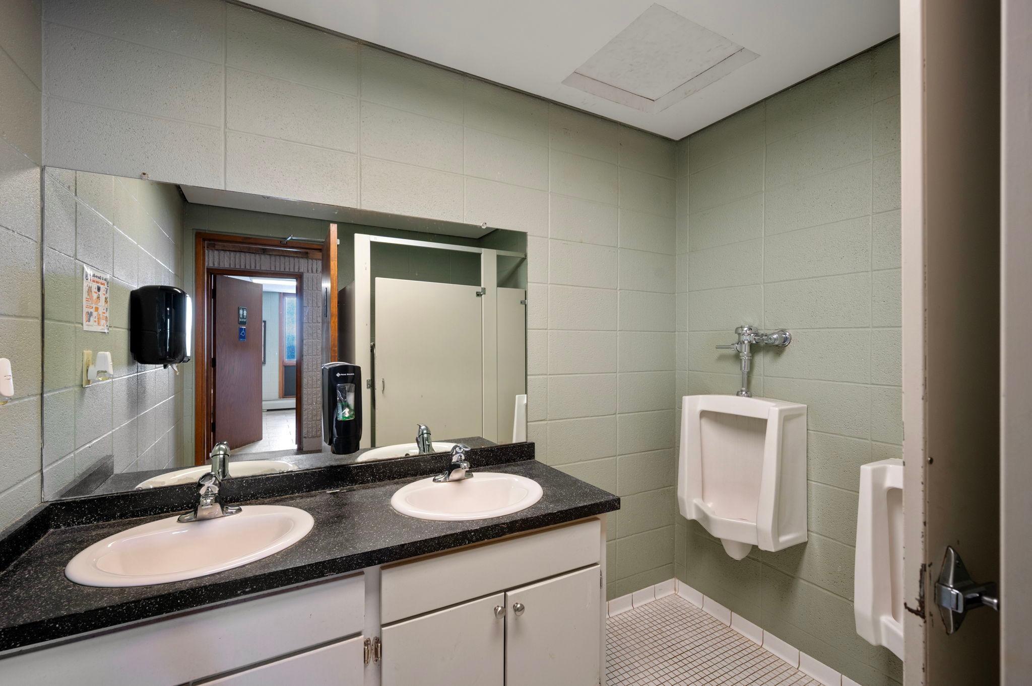 View of Commercial Sale at 114 Dahlin Avenue, Isanti MN 55040, Isanti (11 of 57) - Mike Wilen | Minnesota Team Real Estate