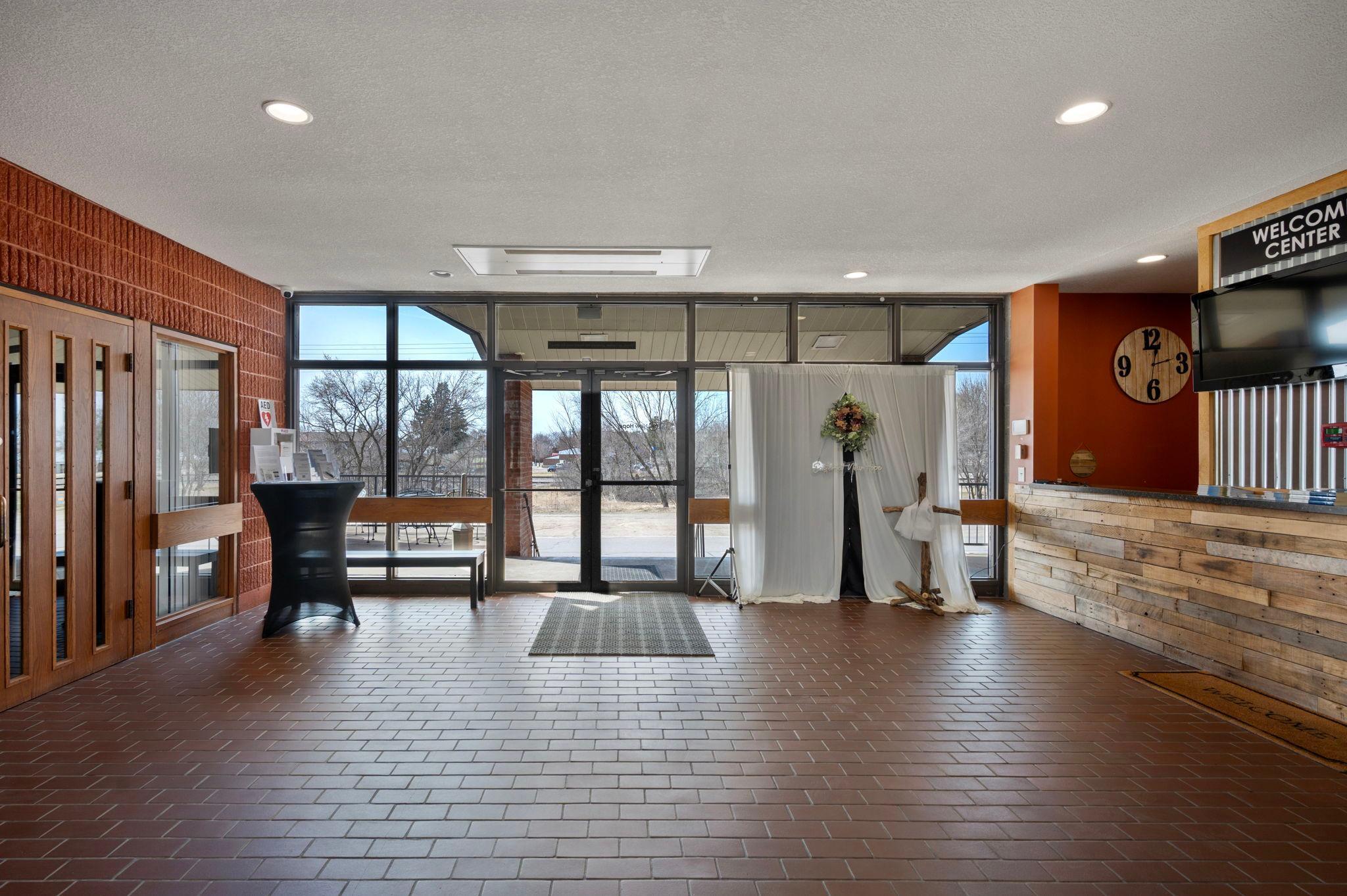 View of Commercial Sale at 114 Dahlin Avenue, Isanti MN 55040, Isanti (7 of 57) - Mike Wilen | Minnesota Team Real Estate