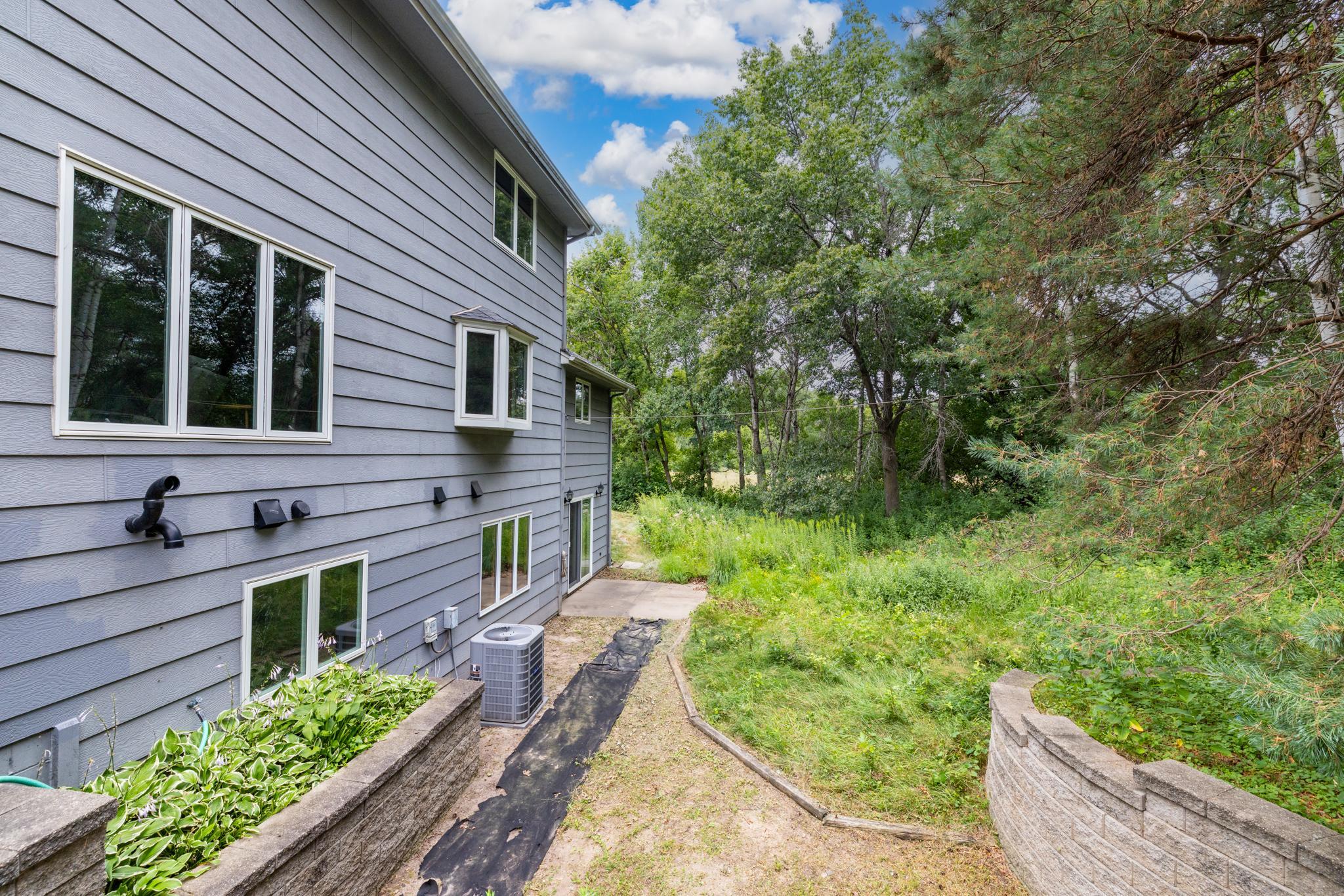 View of Residential at 2217 Gentry Avenue, Oakdale MN 55128, Oakdale (35 of 56) - Mike Wilen | Minnesota Team Real Estate