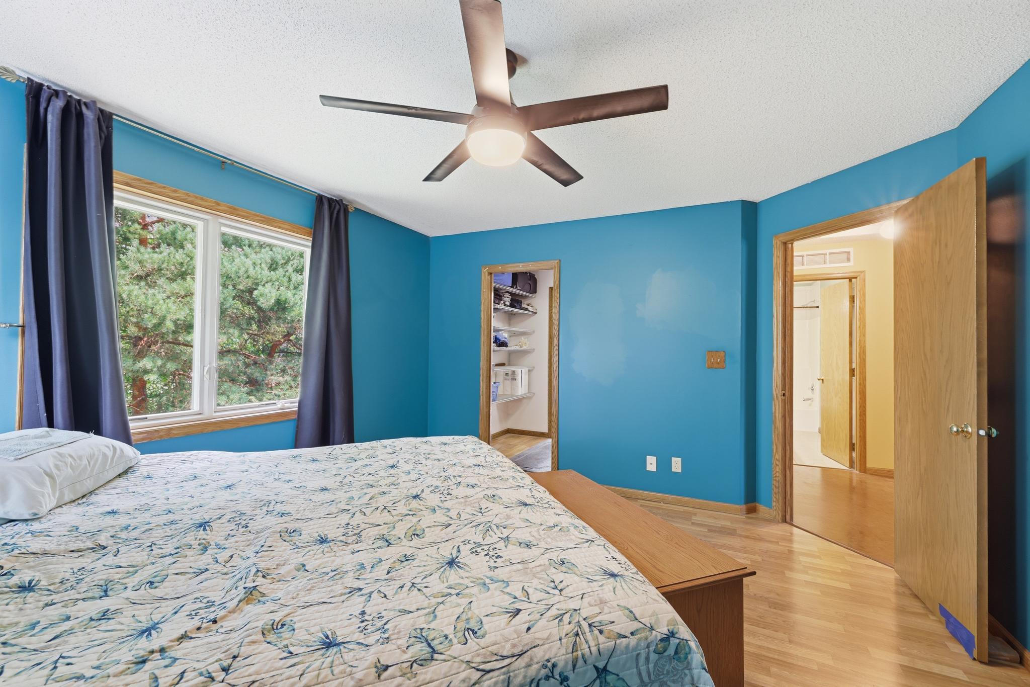 View of Residential at 2217 Gentry Avenue, Oakdale MN 55128, Oakdale (25 of 56) - Mike Wilen | Minnesota Team Real Estate