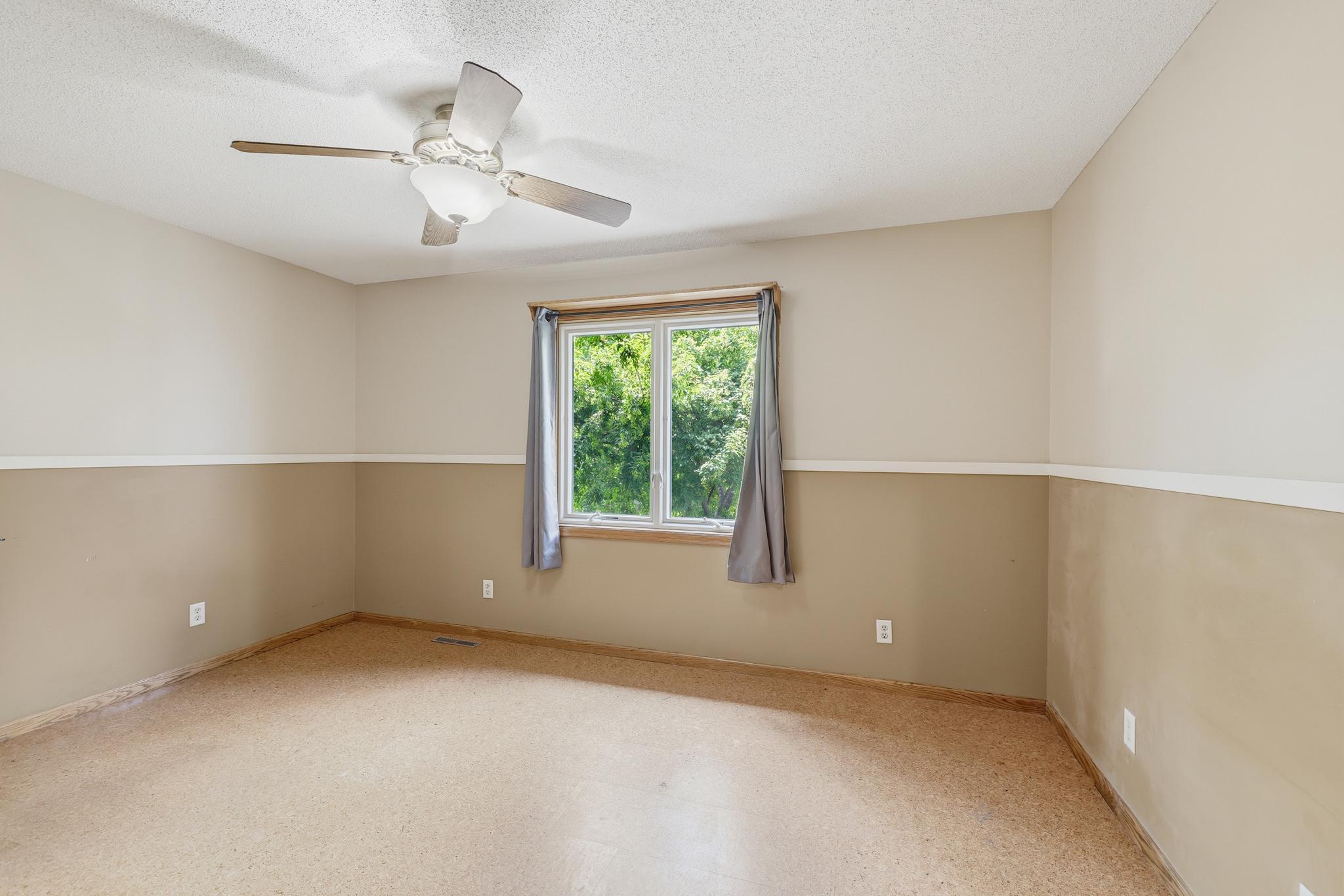 View of Residential at 2217 Gentry Avenue, Oakdale MN 55128, Oakdale (29 of 56) - Mike Wilen | Minnesota Team Real Estate