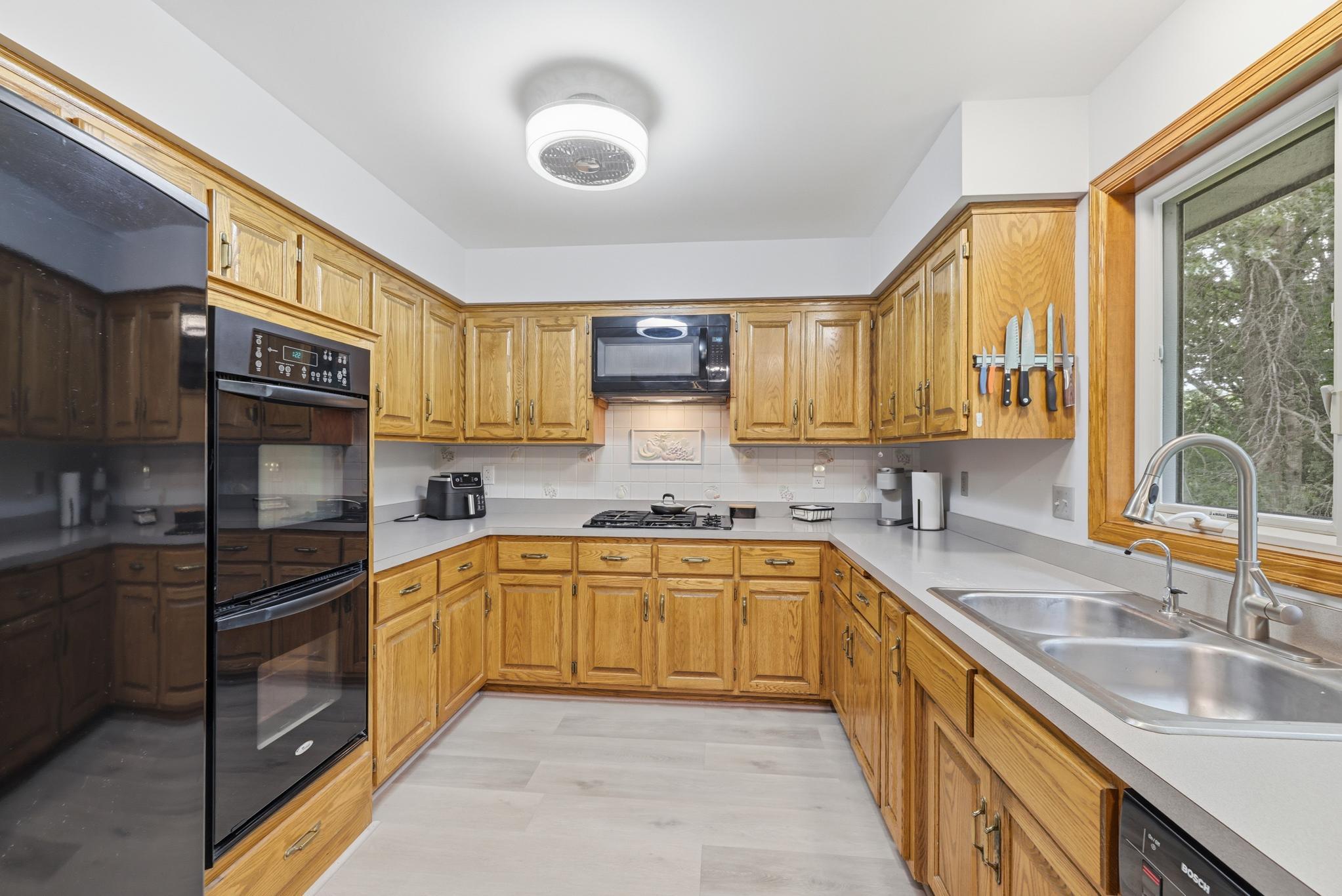 View of Residential at 2217 Gentry Avenue, Oakdale MN 55128, Oakdale (14 of 56) - Mike Wilen | Minnesota Team Real Estate