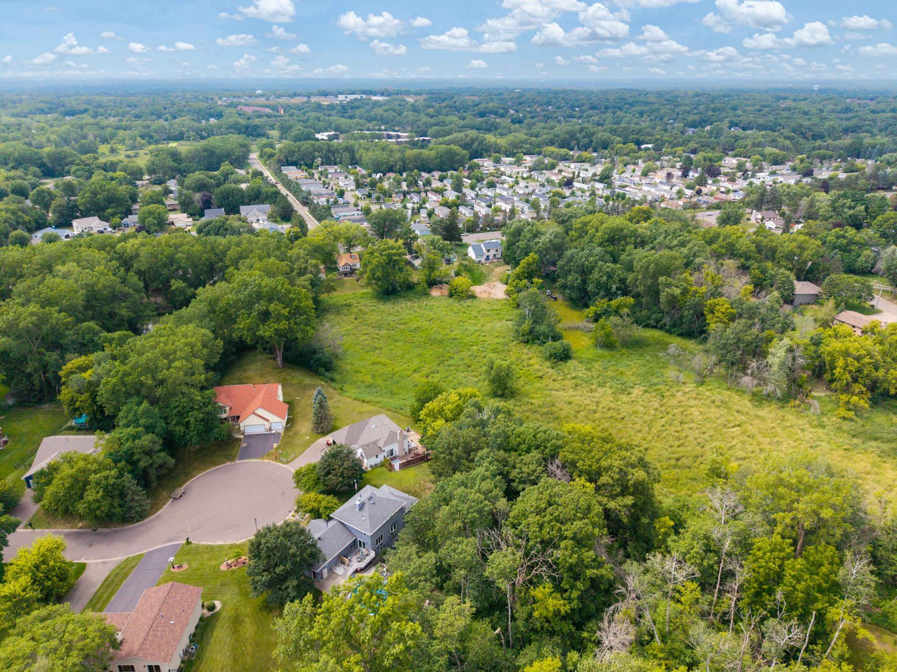 View of Residential at 2217 Gentry Avenue, Oakdale MN 55128, Oakdale (47 of 56) - Mike Wilen | Minnesota Team Real Estate