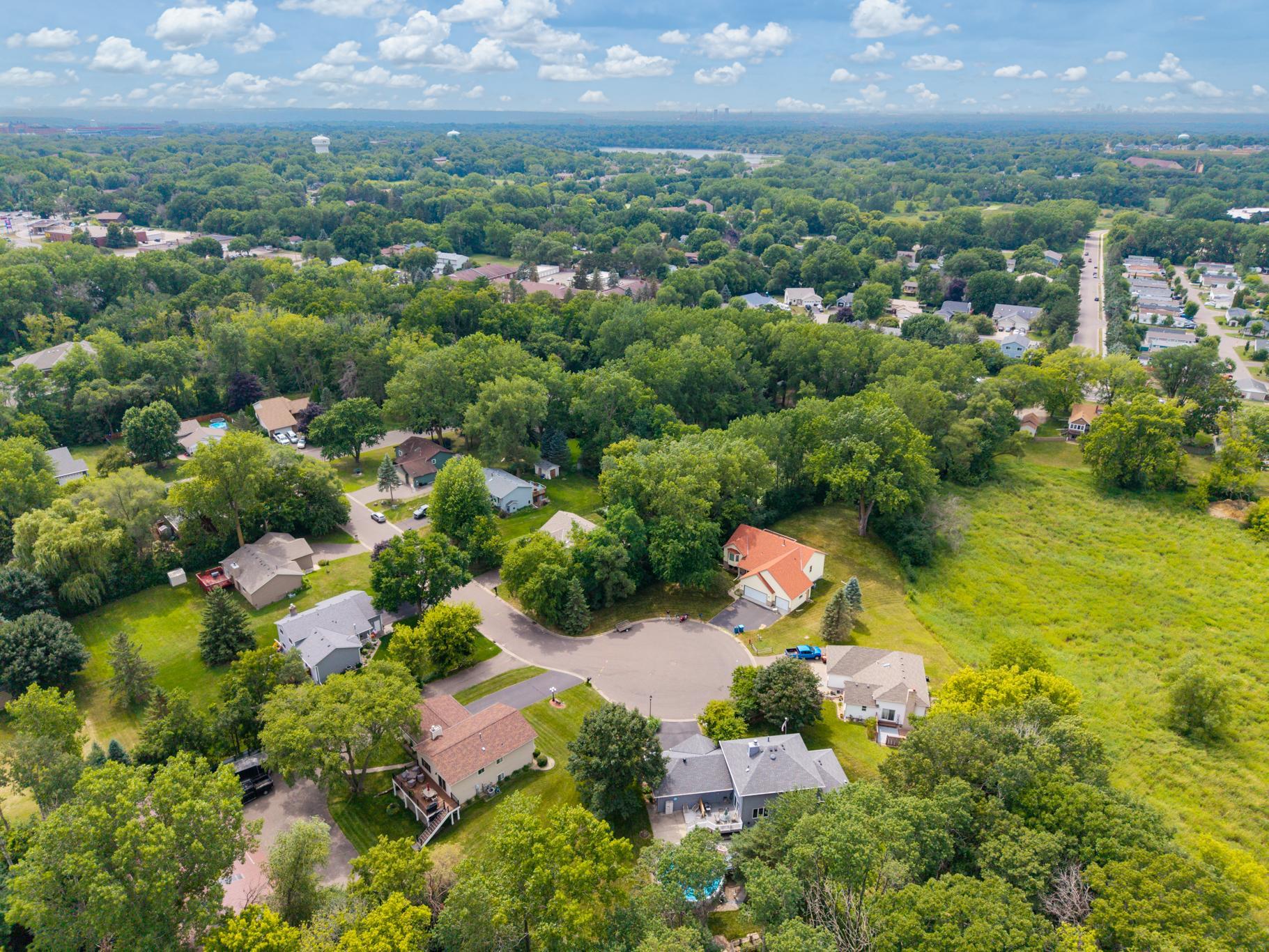 View of Residential at 2217 Gentry Avenue, Oakdale MN 55128, Oakdale (46 of 56) - Mike Wilen | Minnesota Team Real Estate