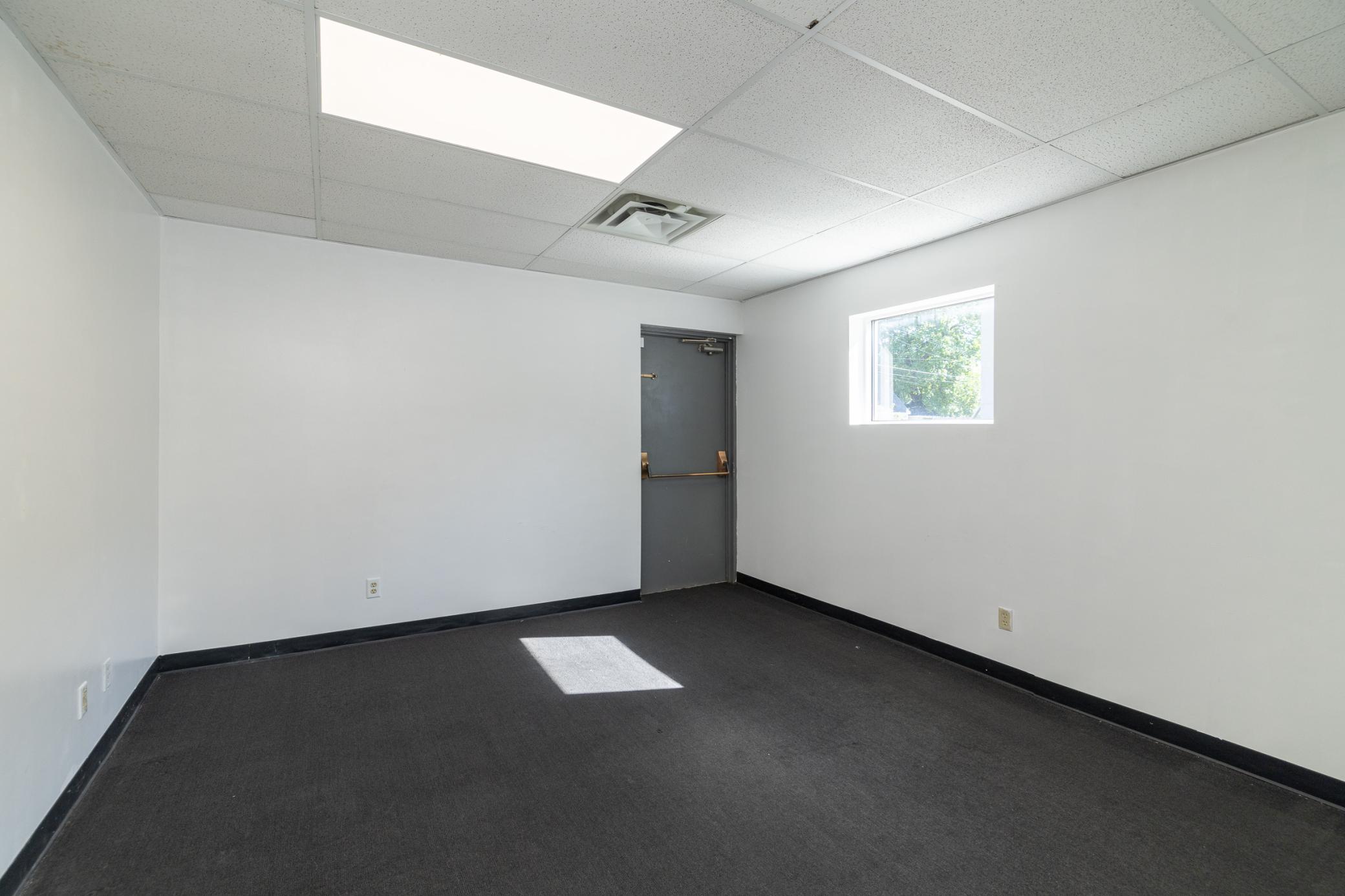View of Commercial Sale at 640 Smith Avenue, Saint Paul MN 55107, Saint Paul (31 of 44) - Mike Wilen | Minnesota Team Real Estate