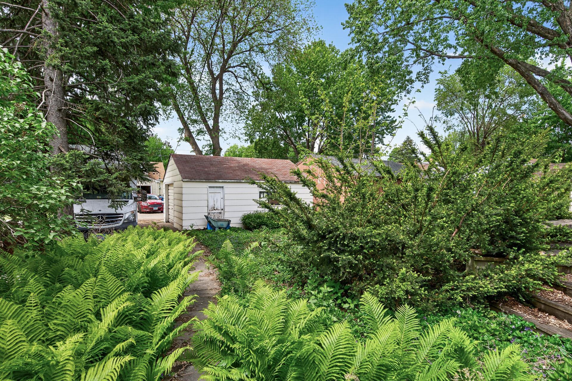View of Residential at 841 20th Avenue, Minneapolis MN 55414, Minneapolis (26 of 28) - Mike Wilen | Minnesota Team Real Estate