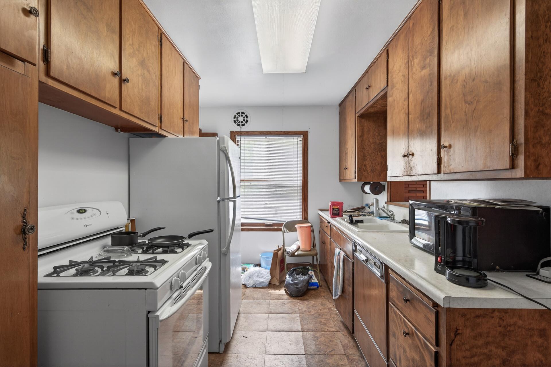 View of Residential at 841 20th Avenue, Minneapolis MN 55414, Minneapolis (9 of 28) - Mike Wilen | Minnesota Team Real Estate