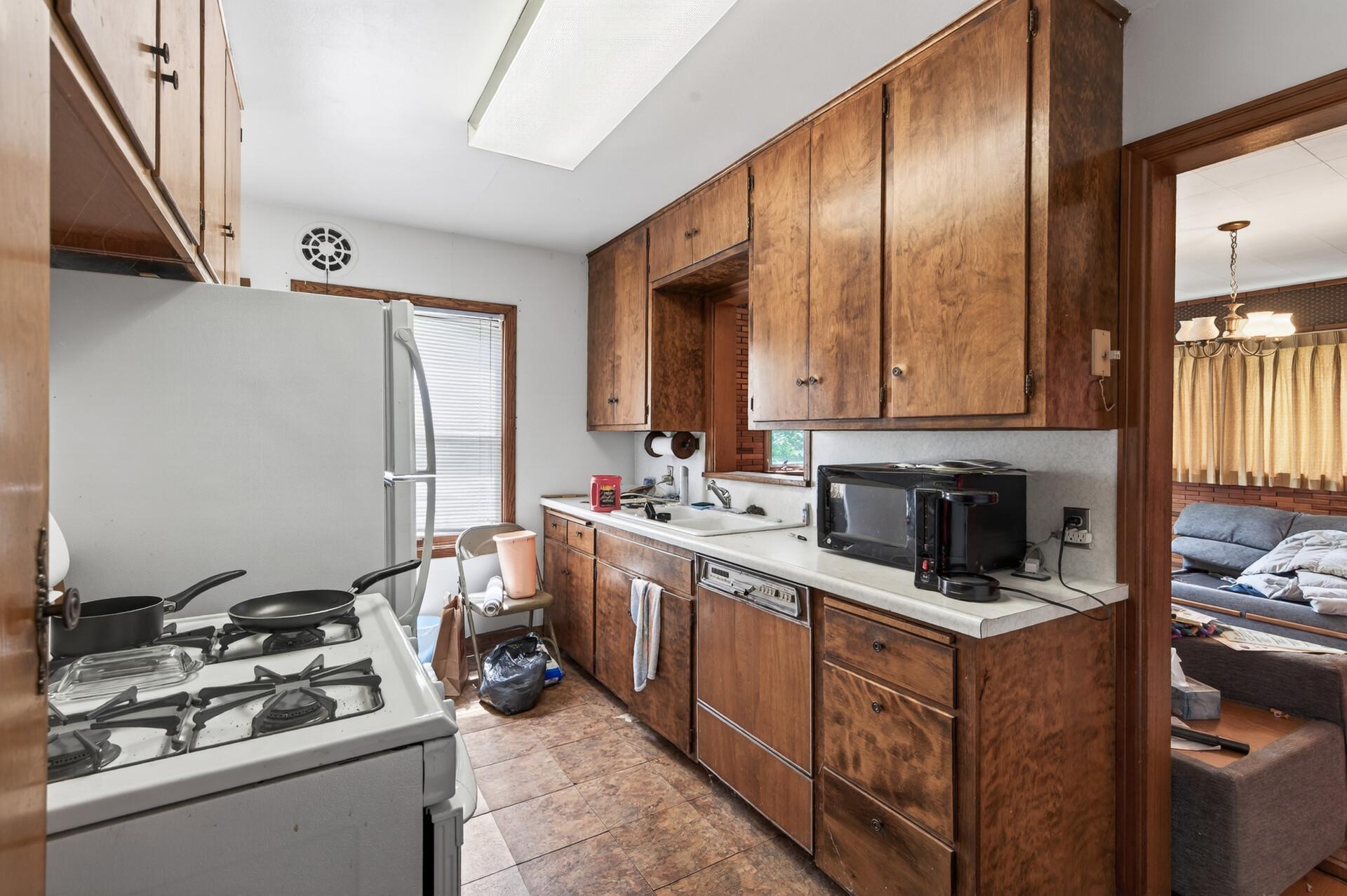 View of Residential at 841 20th Avenue, Minneapolis MN 55414, Minneapolis (8 of 28) - Mike Wilen | Minnesota Team Real Estate