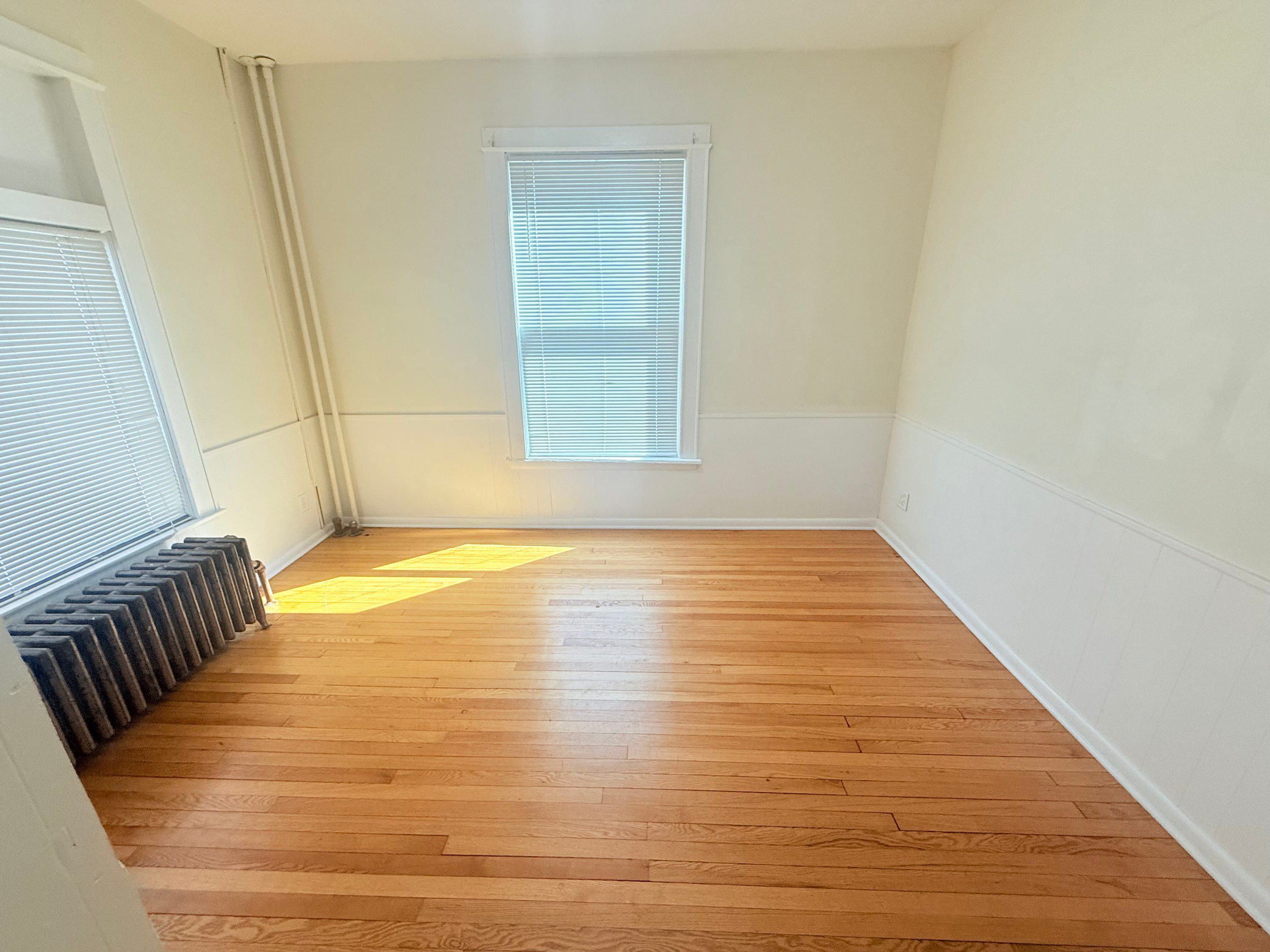 View of Commercial Sale at 1854 Roblyn Avenue, Saint Paul MN 55104, Saint Paul (20 of 46) - Mike Wilen | Minnesota Team Real Estate