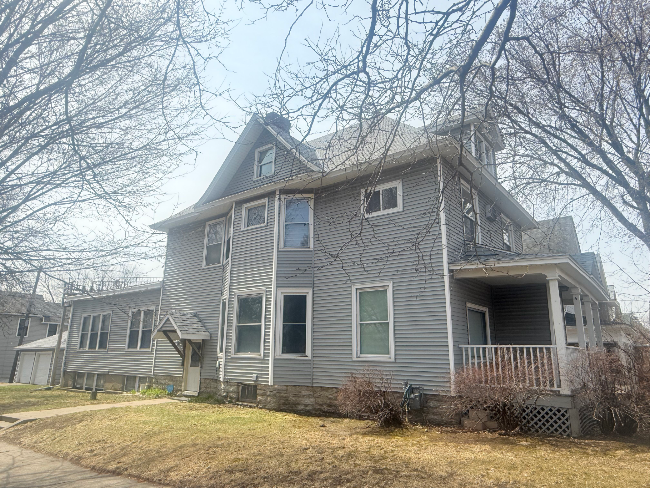 View of Commercial Sale at 1854 Roblyn Avenue, Saint Paul MN 55104, Saint Paul (40 of 46) - Mike Wilen | Minnesota Team Real Estate